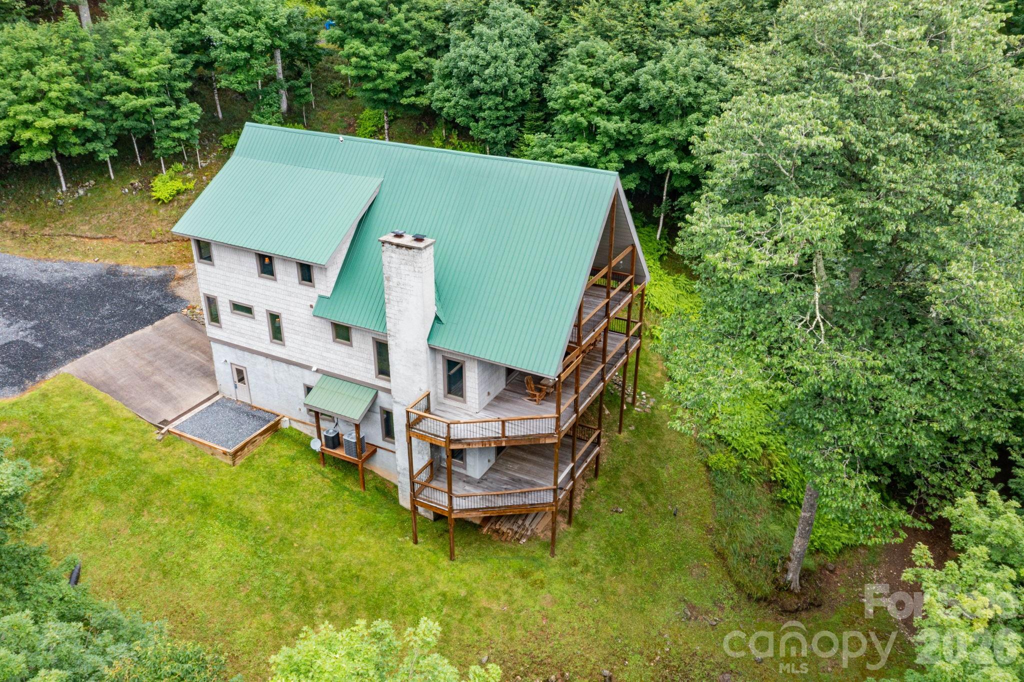 main property photo 25