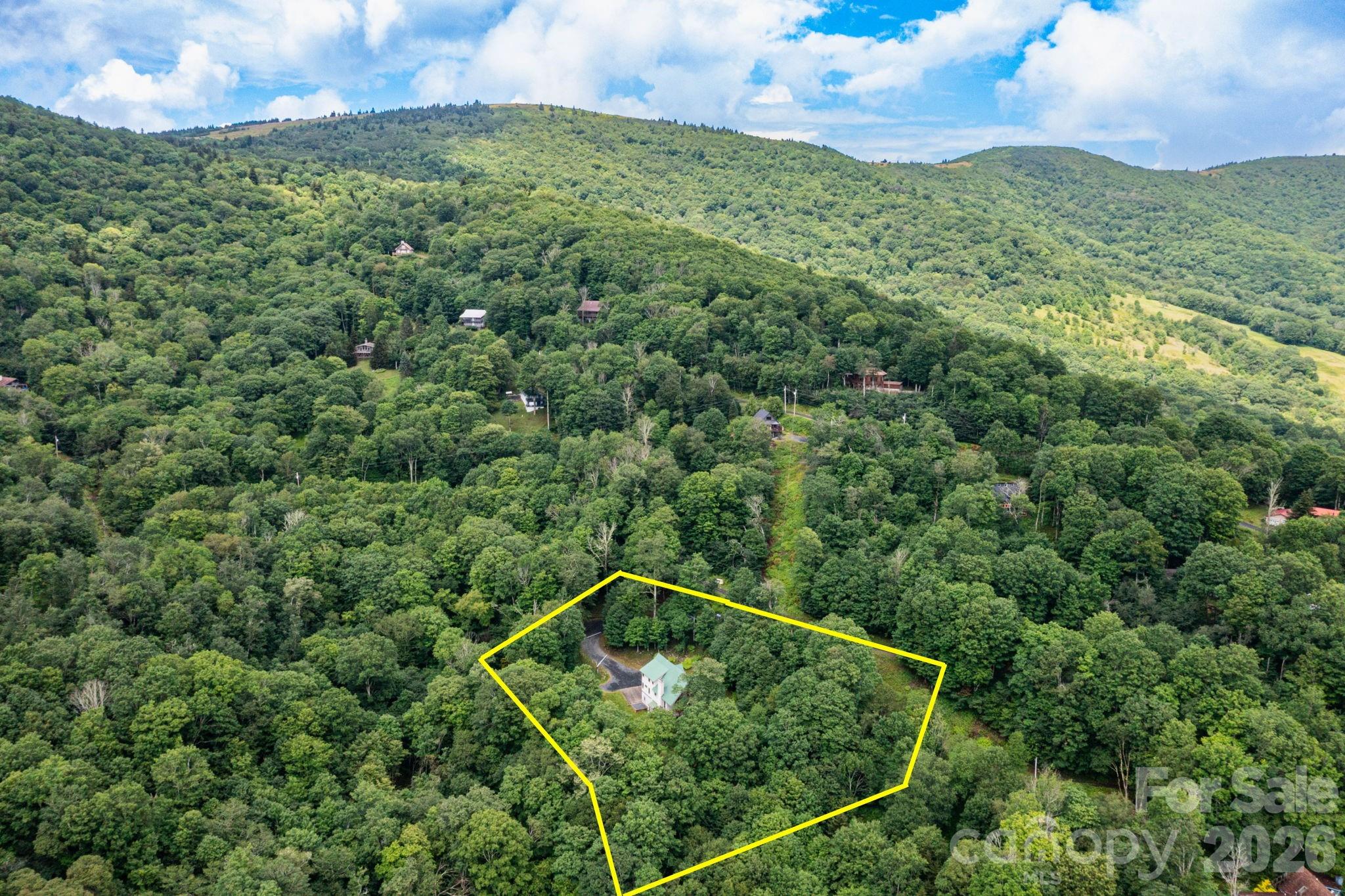 main property photo 28
