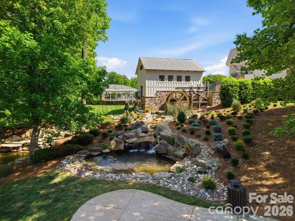 main property photo 45