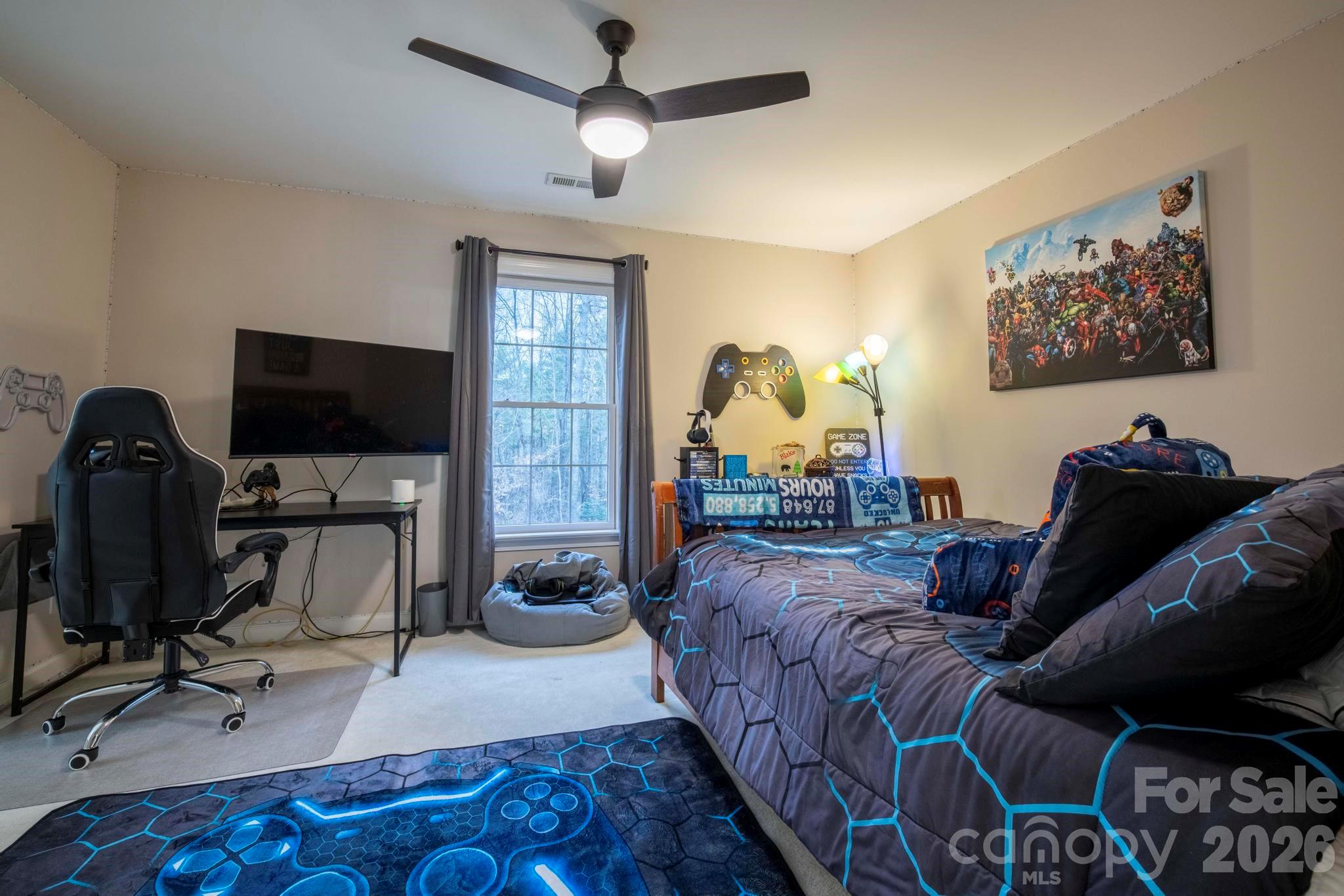 main property photo 35