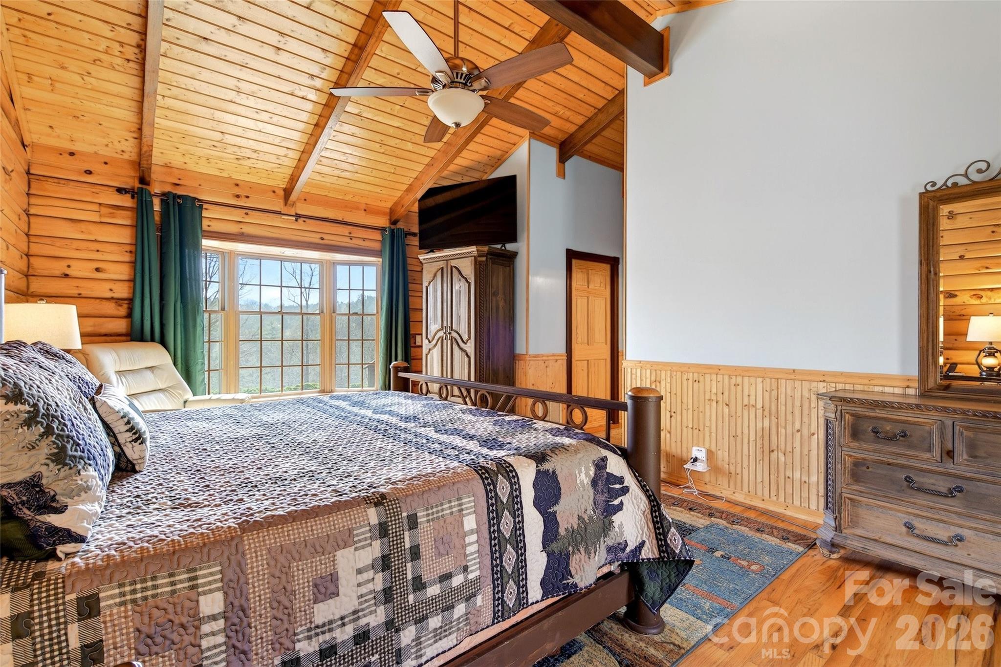main property photo 29