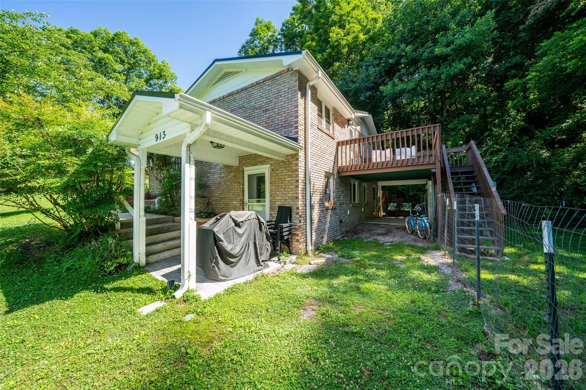 main property photo 44
