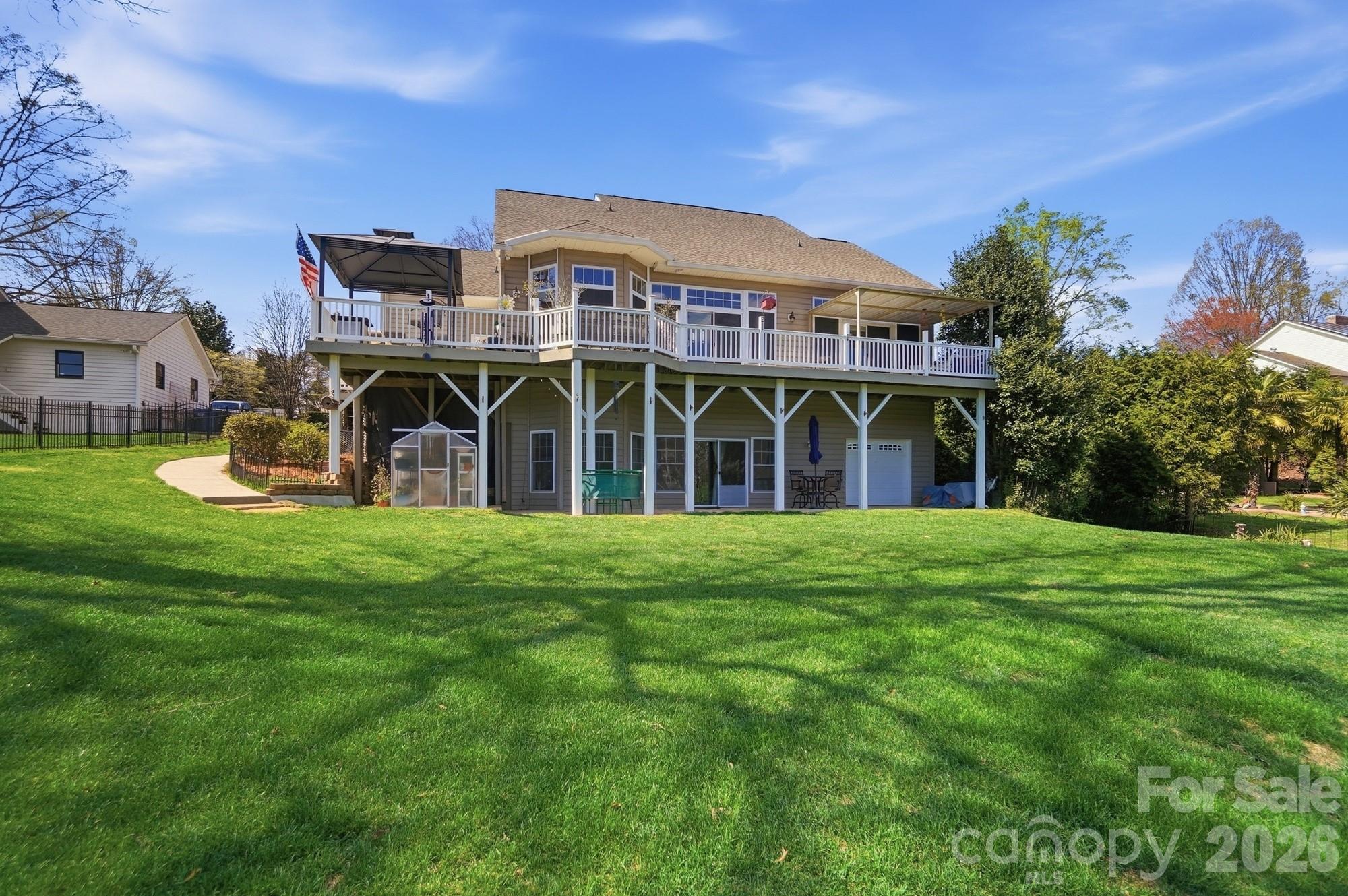 main property photo 42