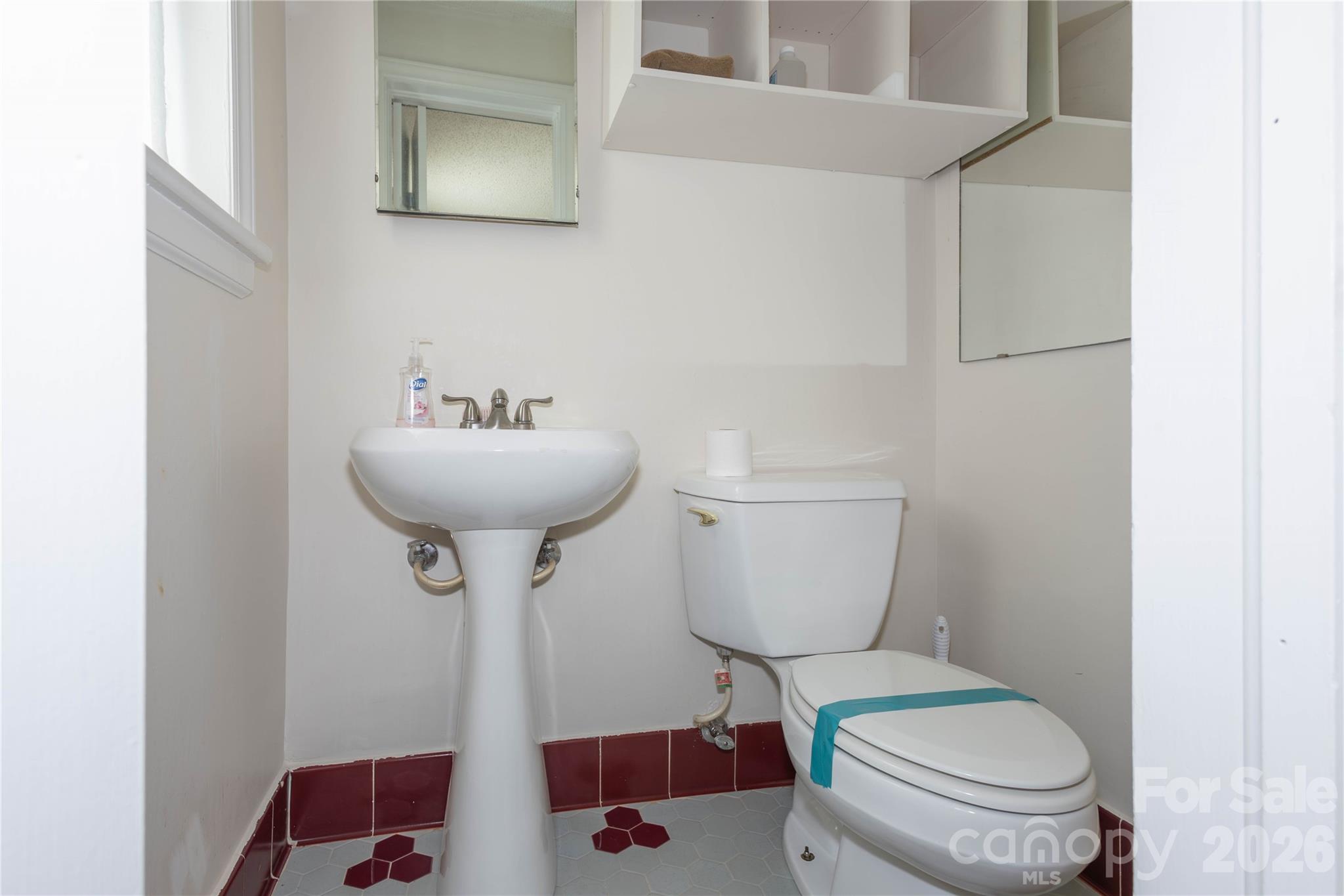 main property photo 12