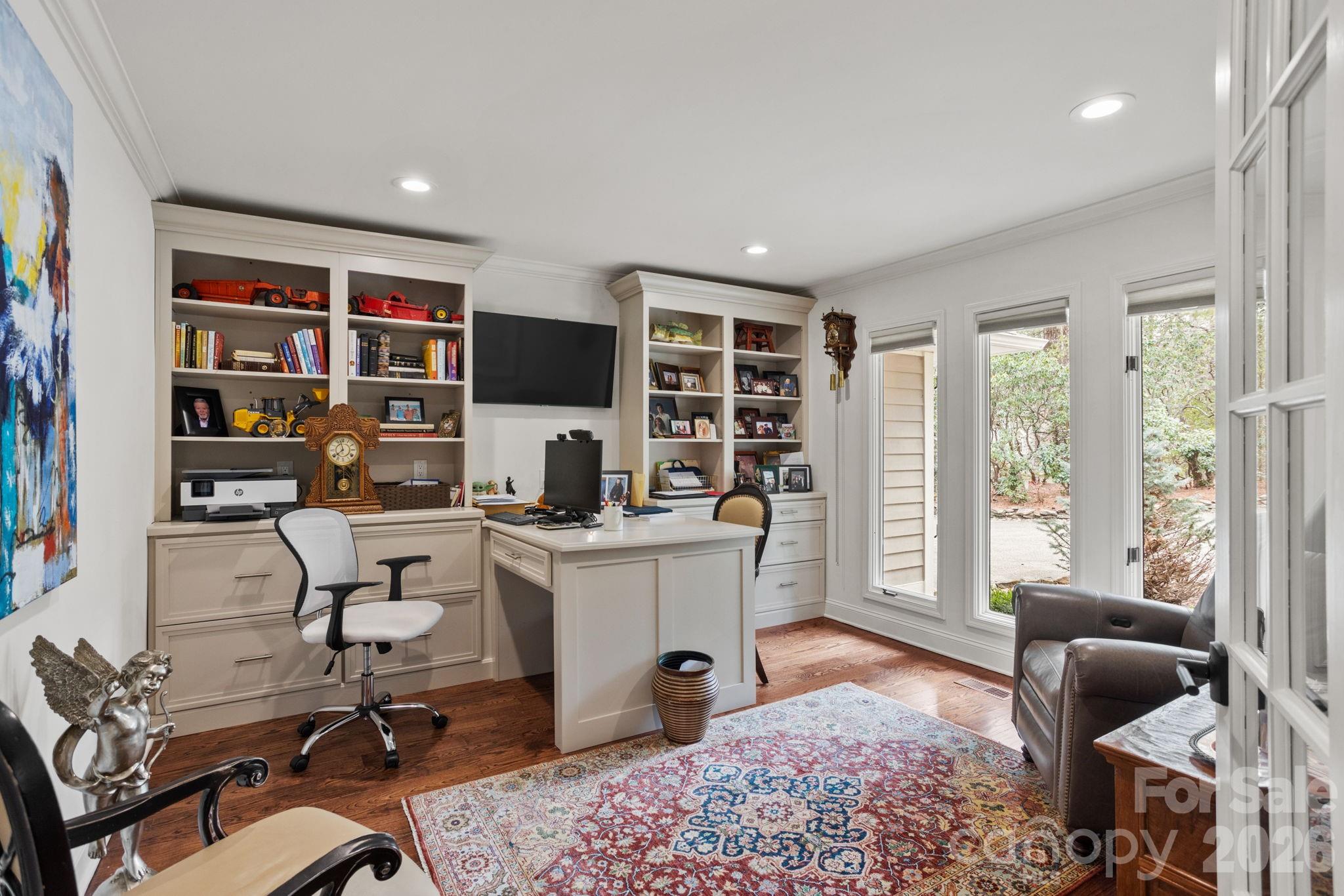 main property photo 8