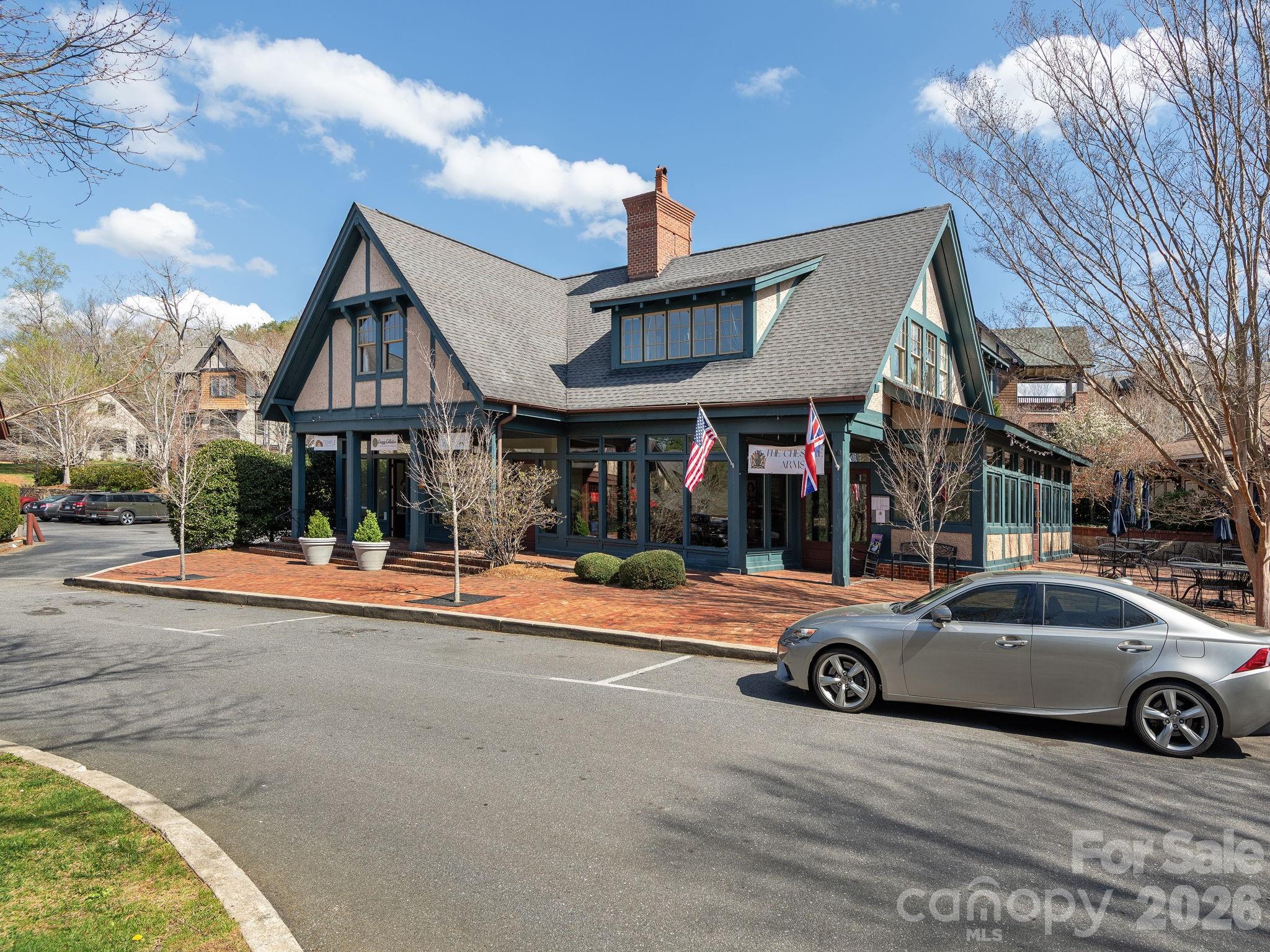 main property photo 5