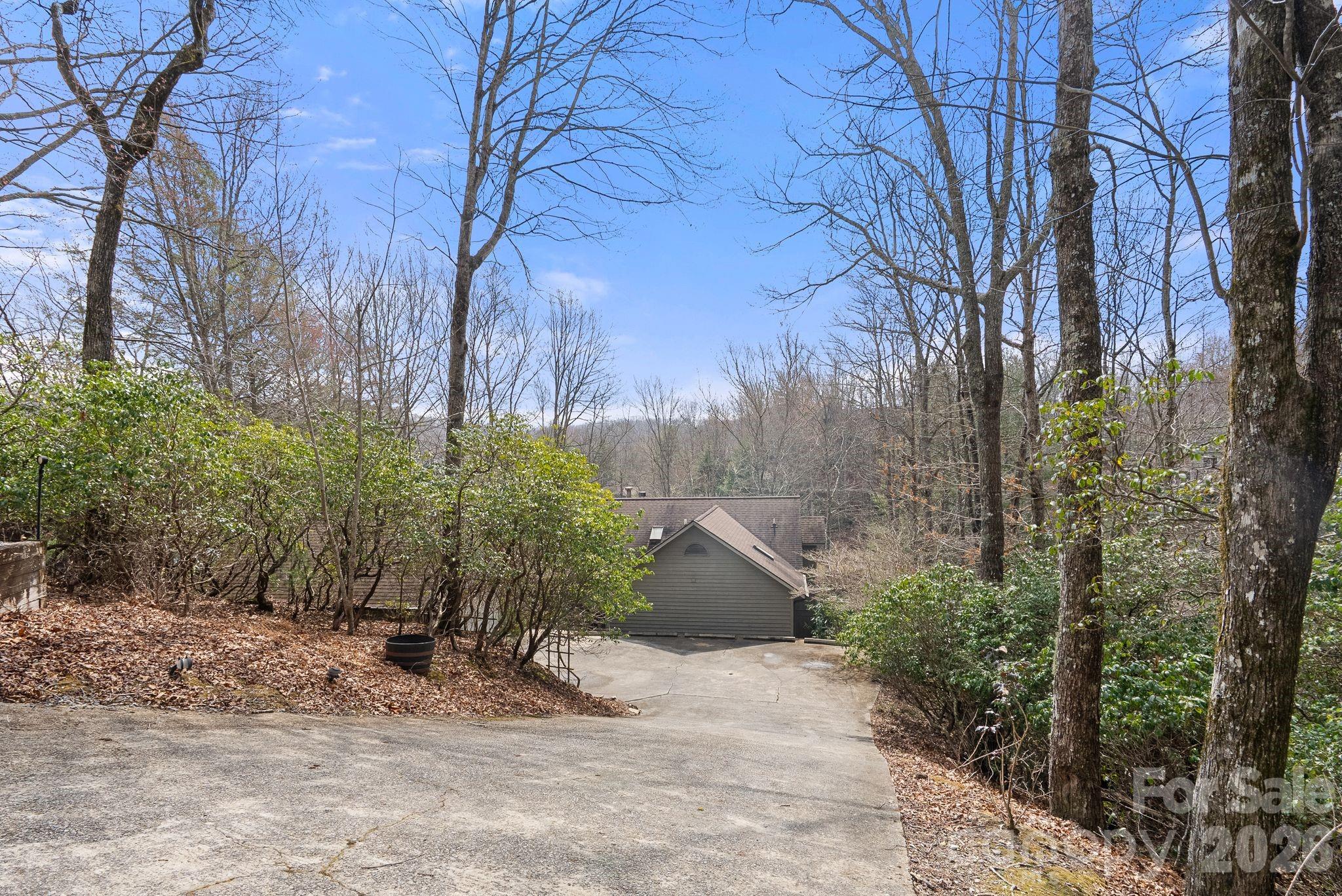 main property photo 41