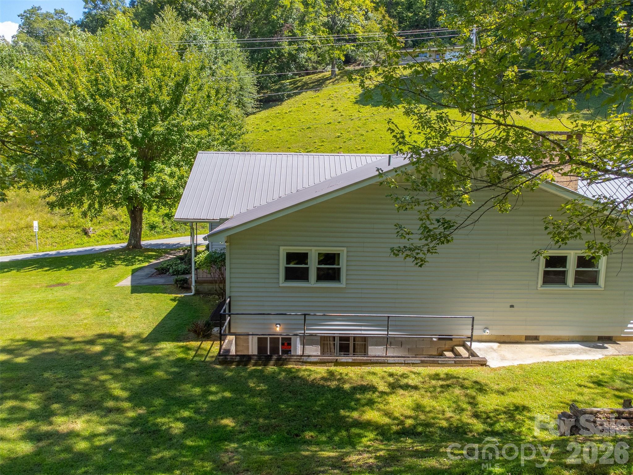 main property photo 45