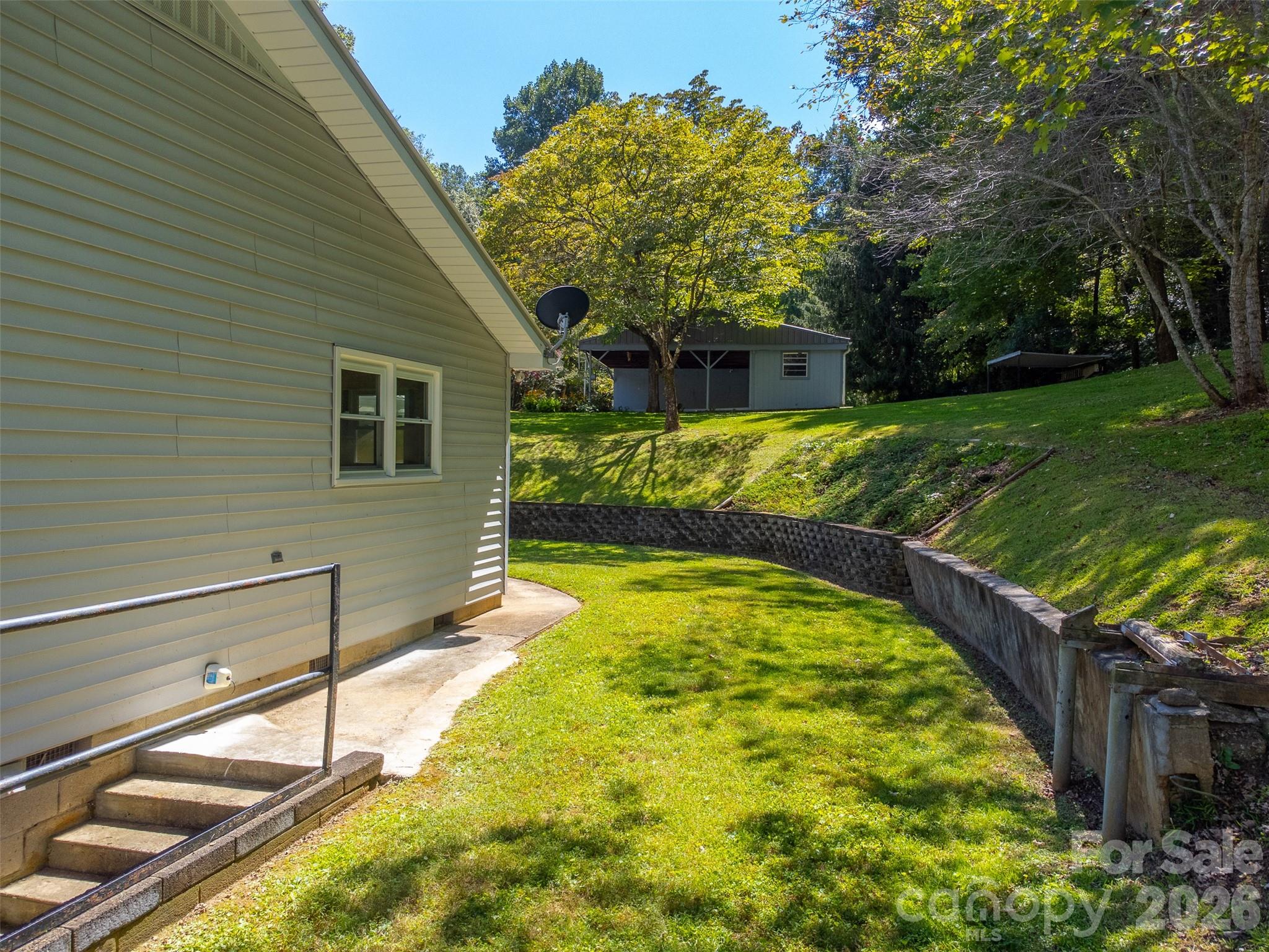 main property photo 47