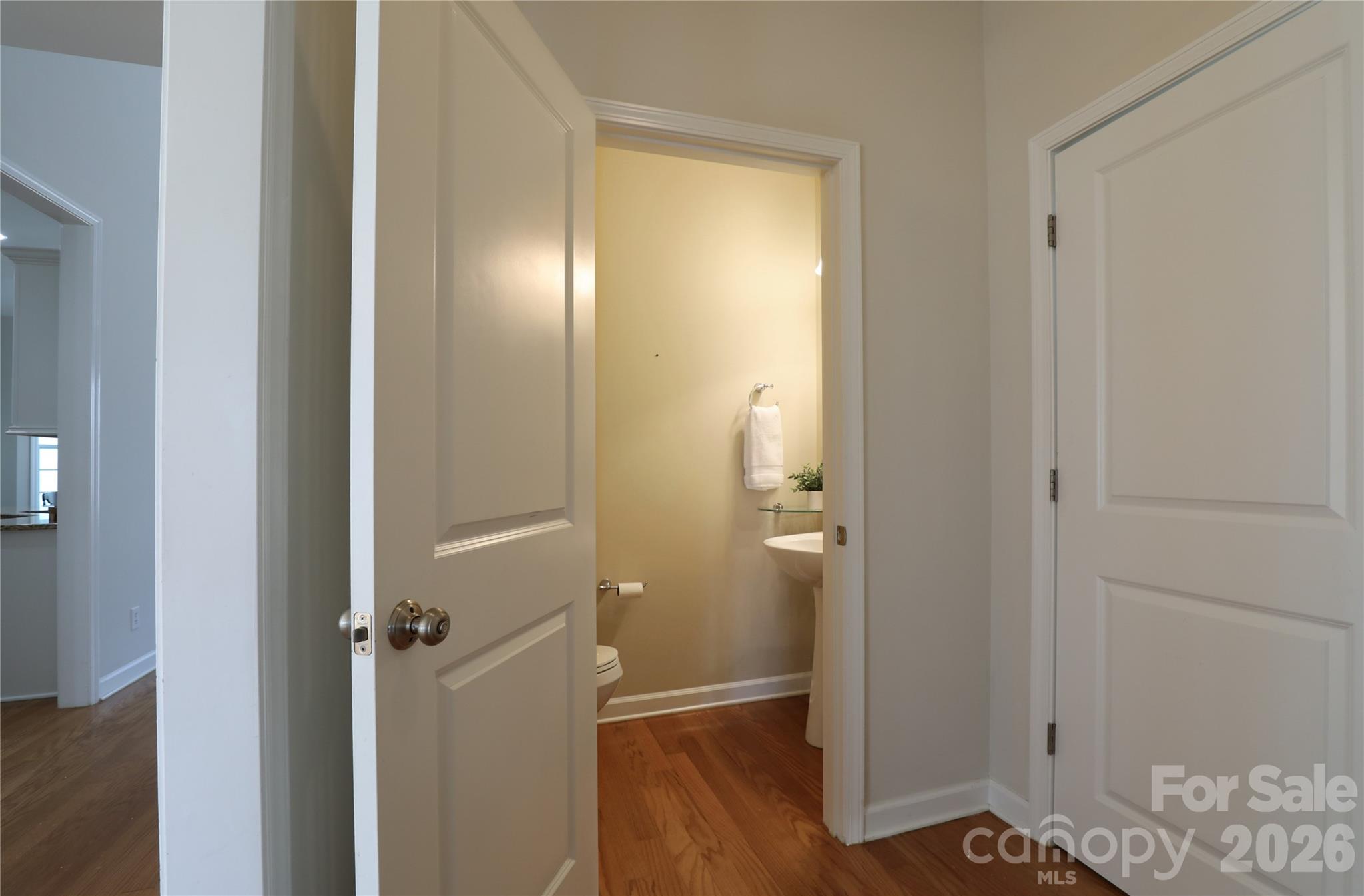 main property photo 19