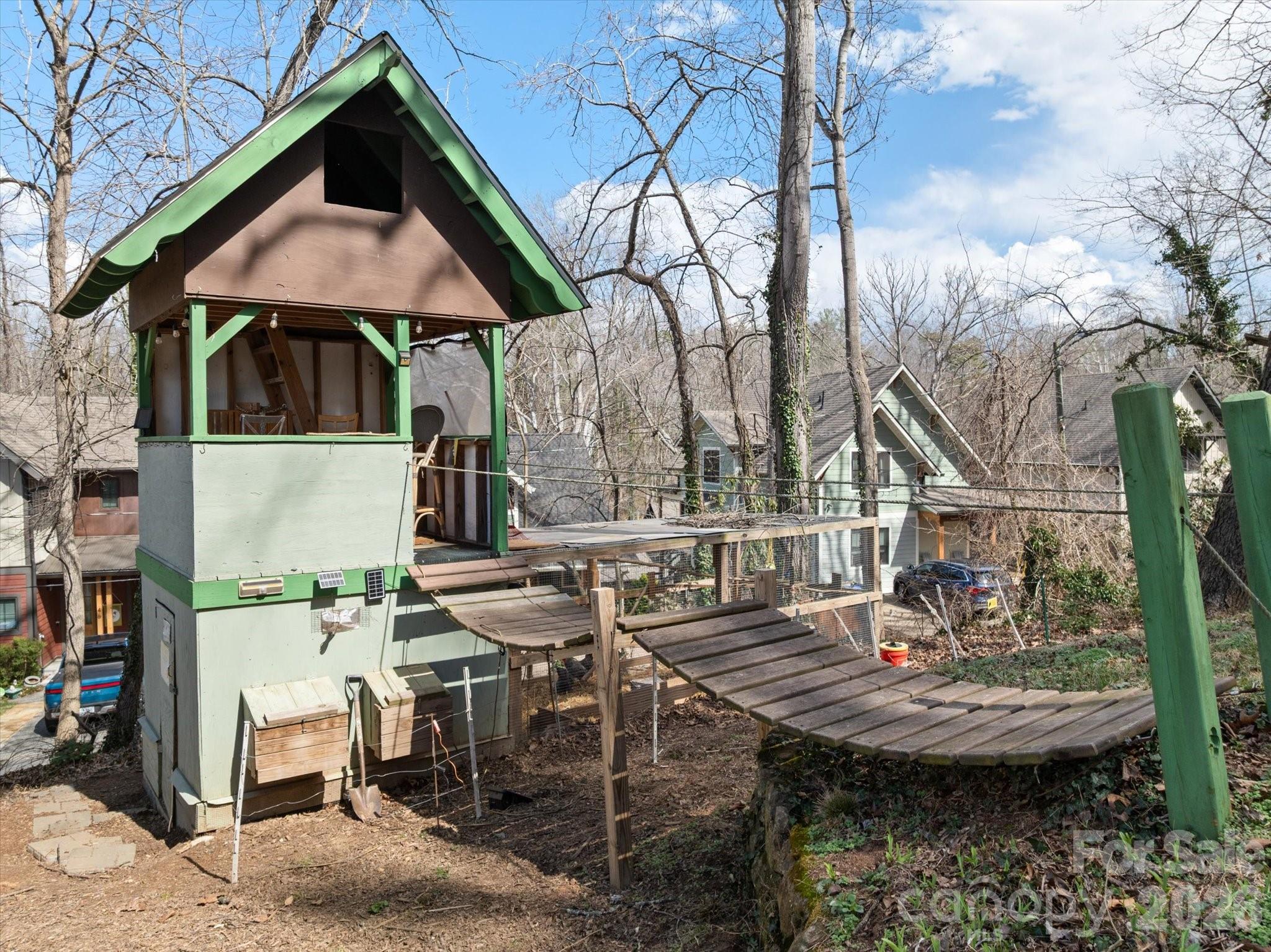 main property photo 39