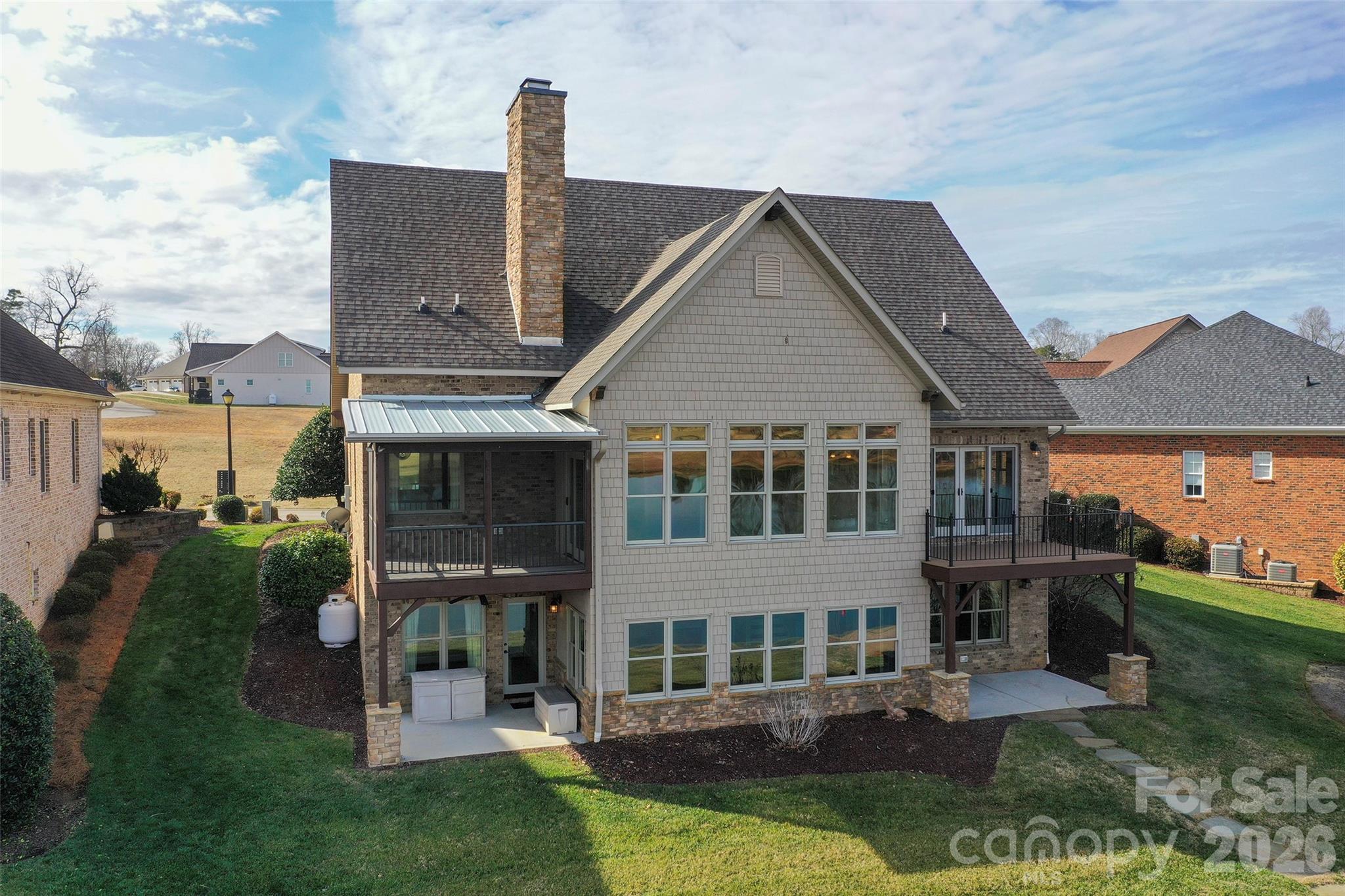 main property photo 34