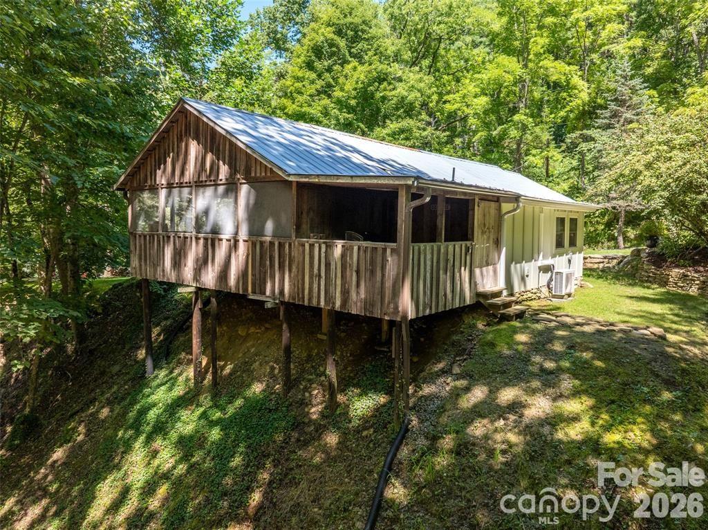 main property photo 24