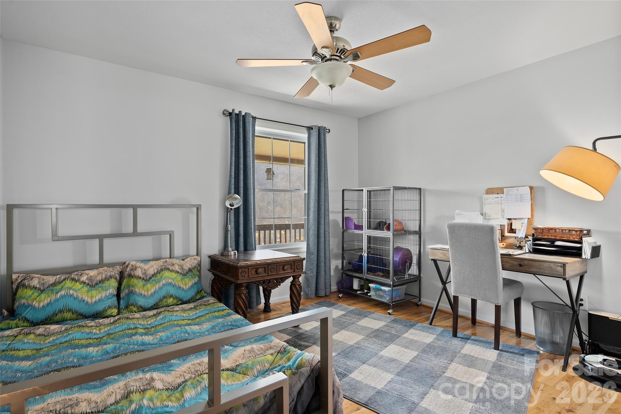 main property photo 26