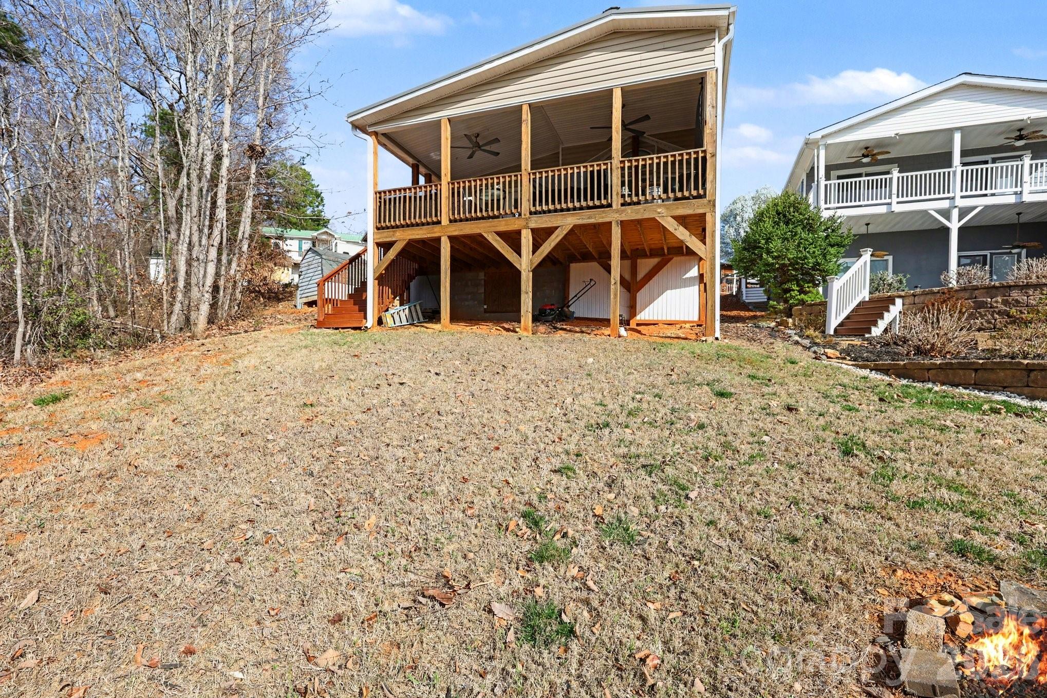 main property photo 22