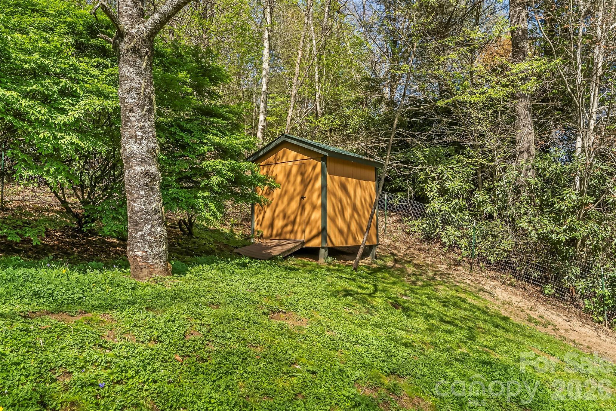 main property photo 19