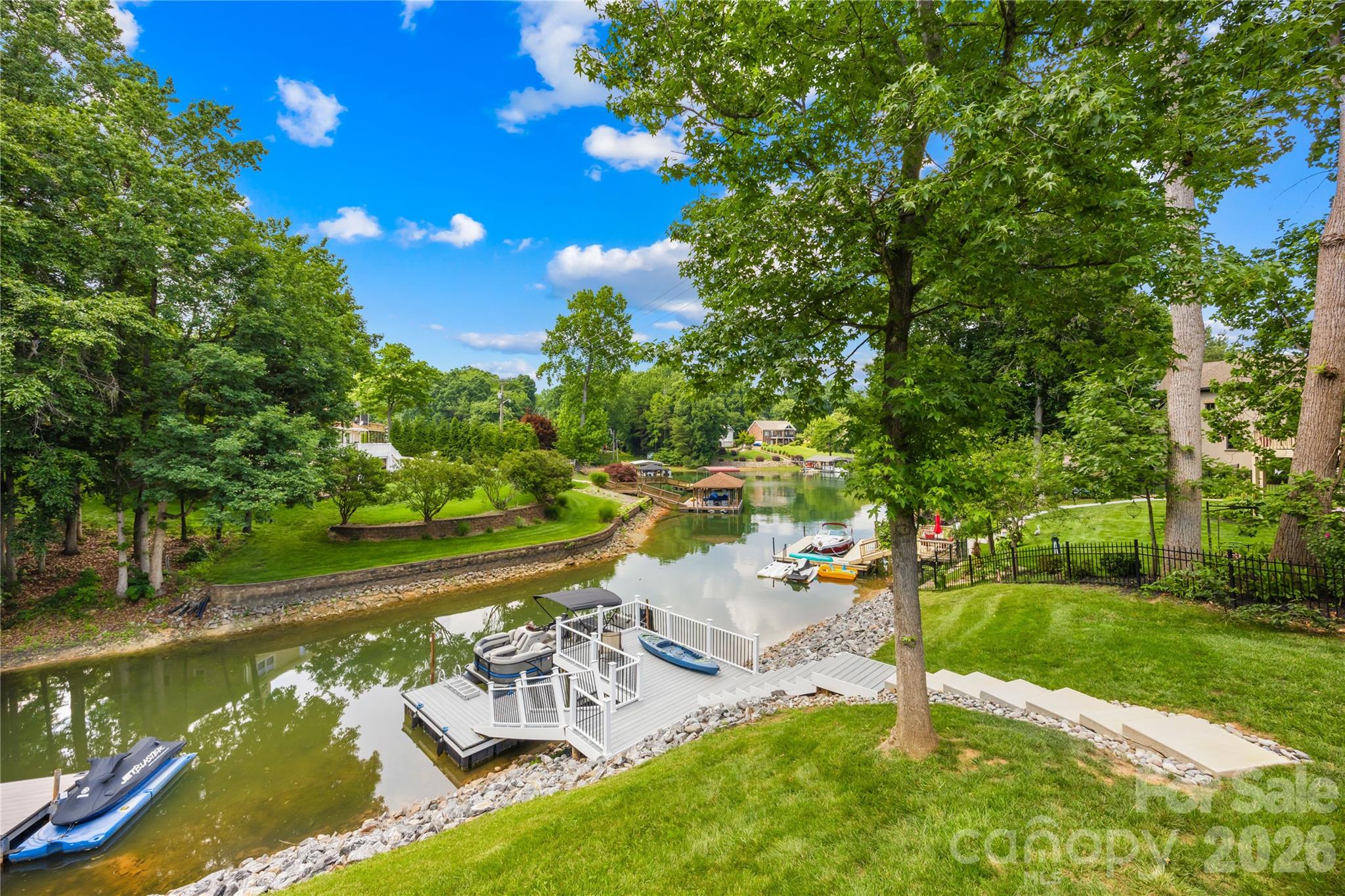 main property photo 37