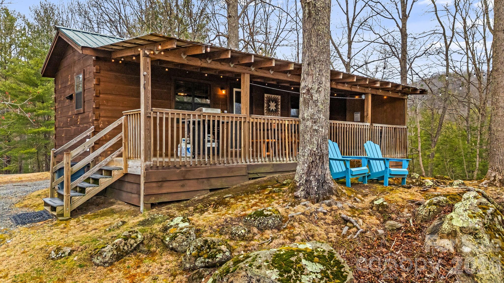 main property photo 33