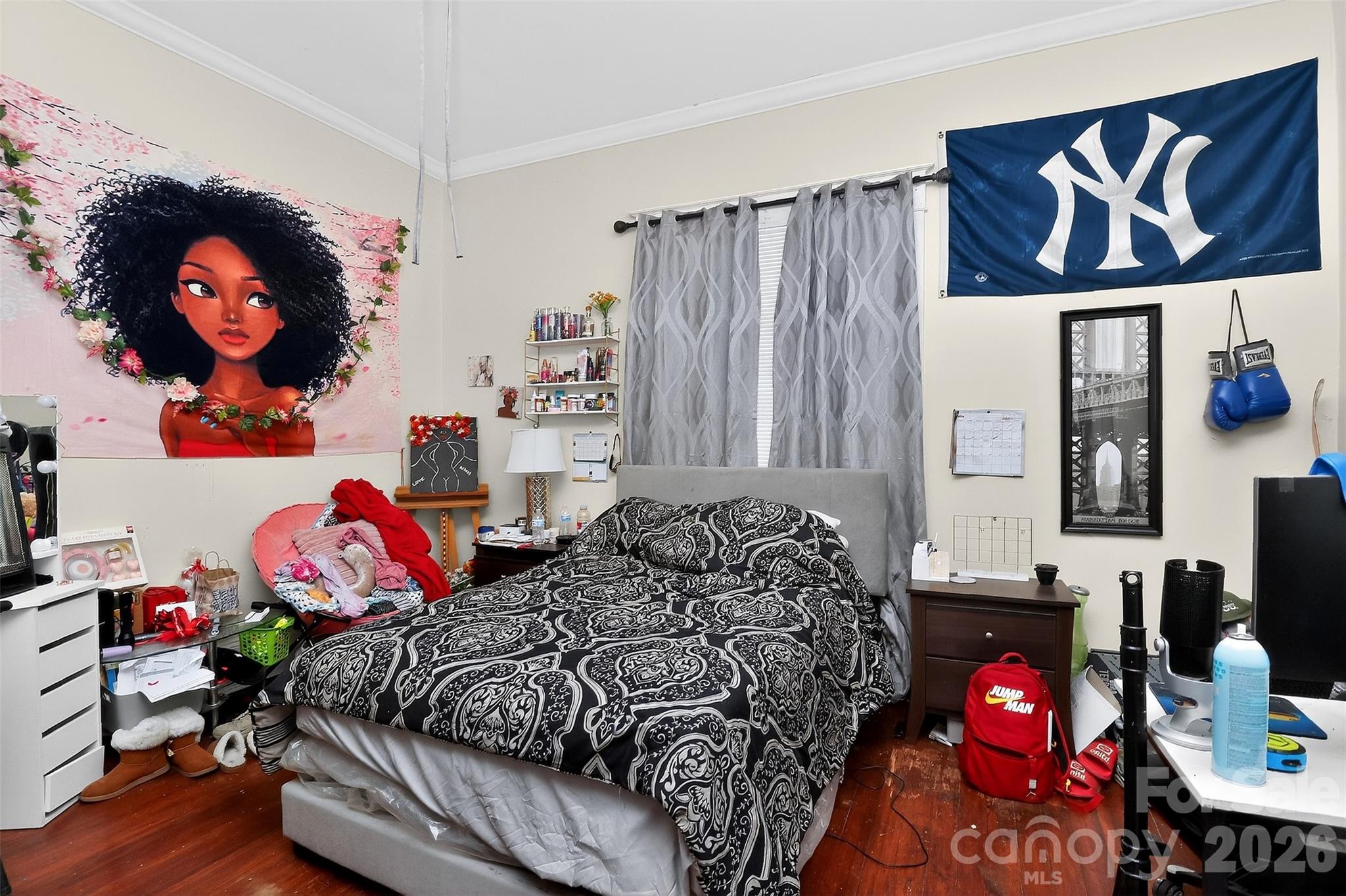 main property photo 24