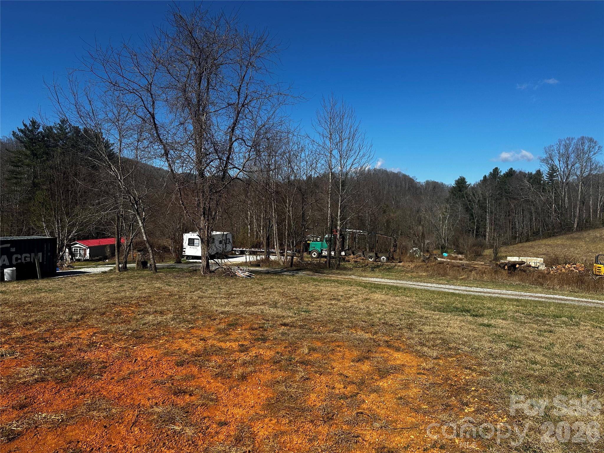main property photo 7