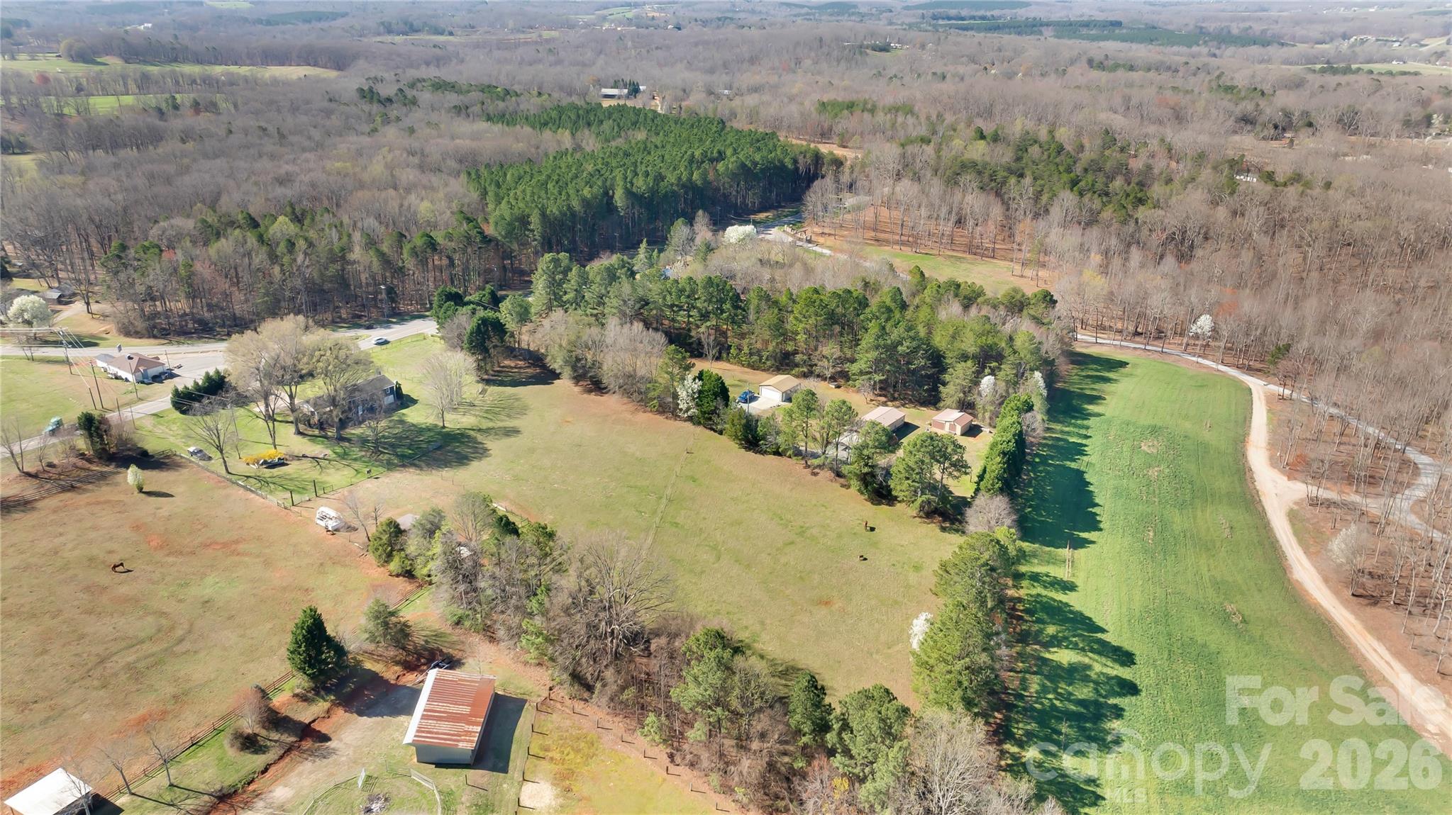 main property photo 39