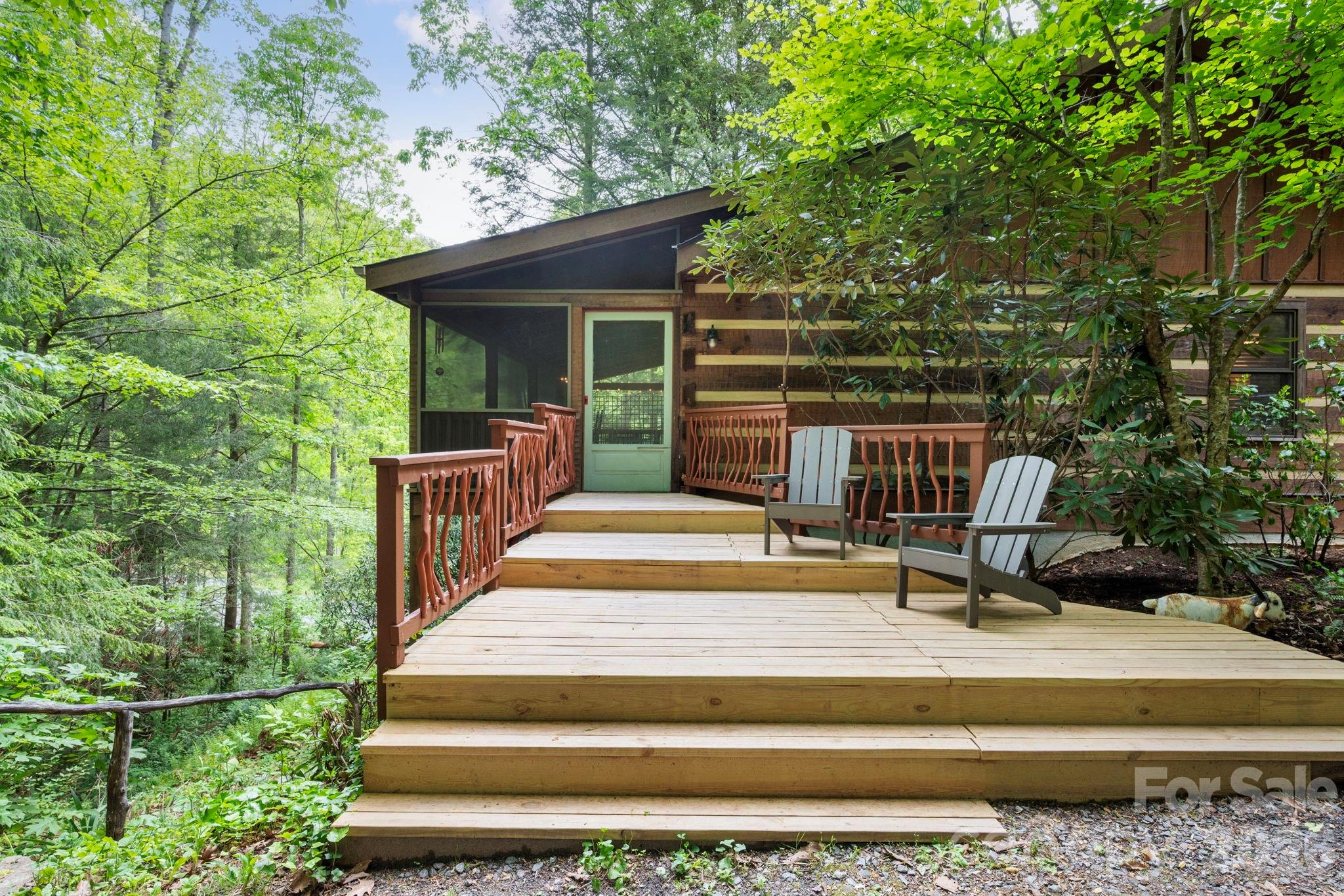 main property photo 28