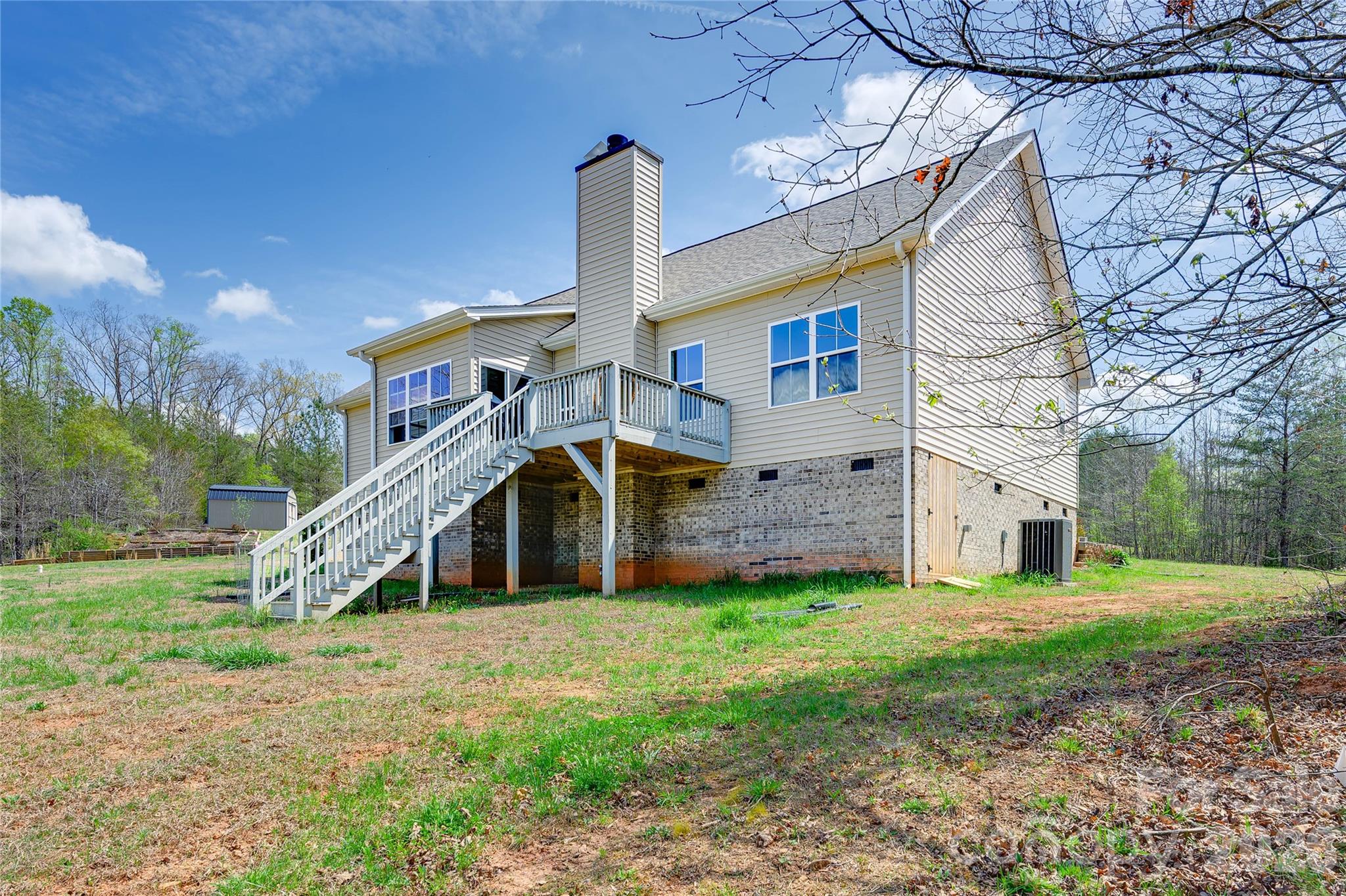 main property photo 38