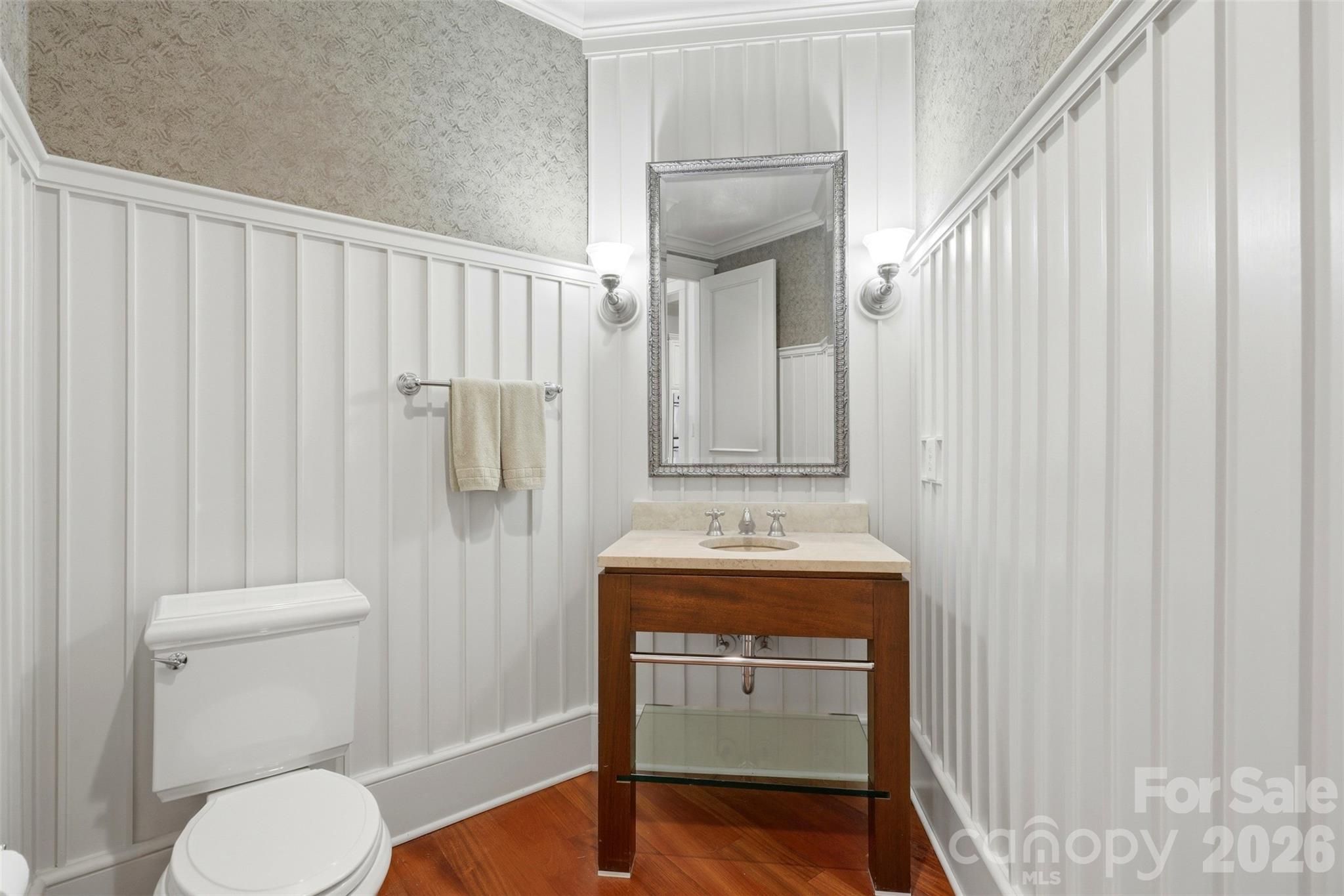 main property photo 15