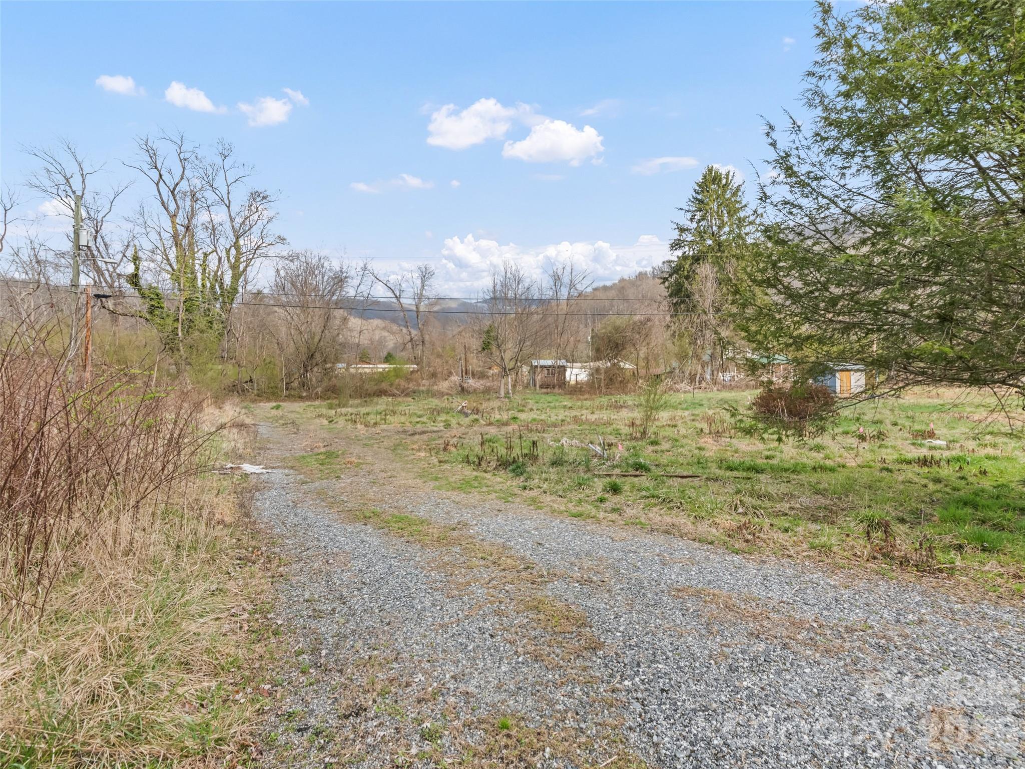 main property photo 14