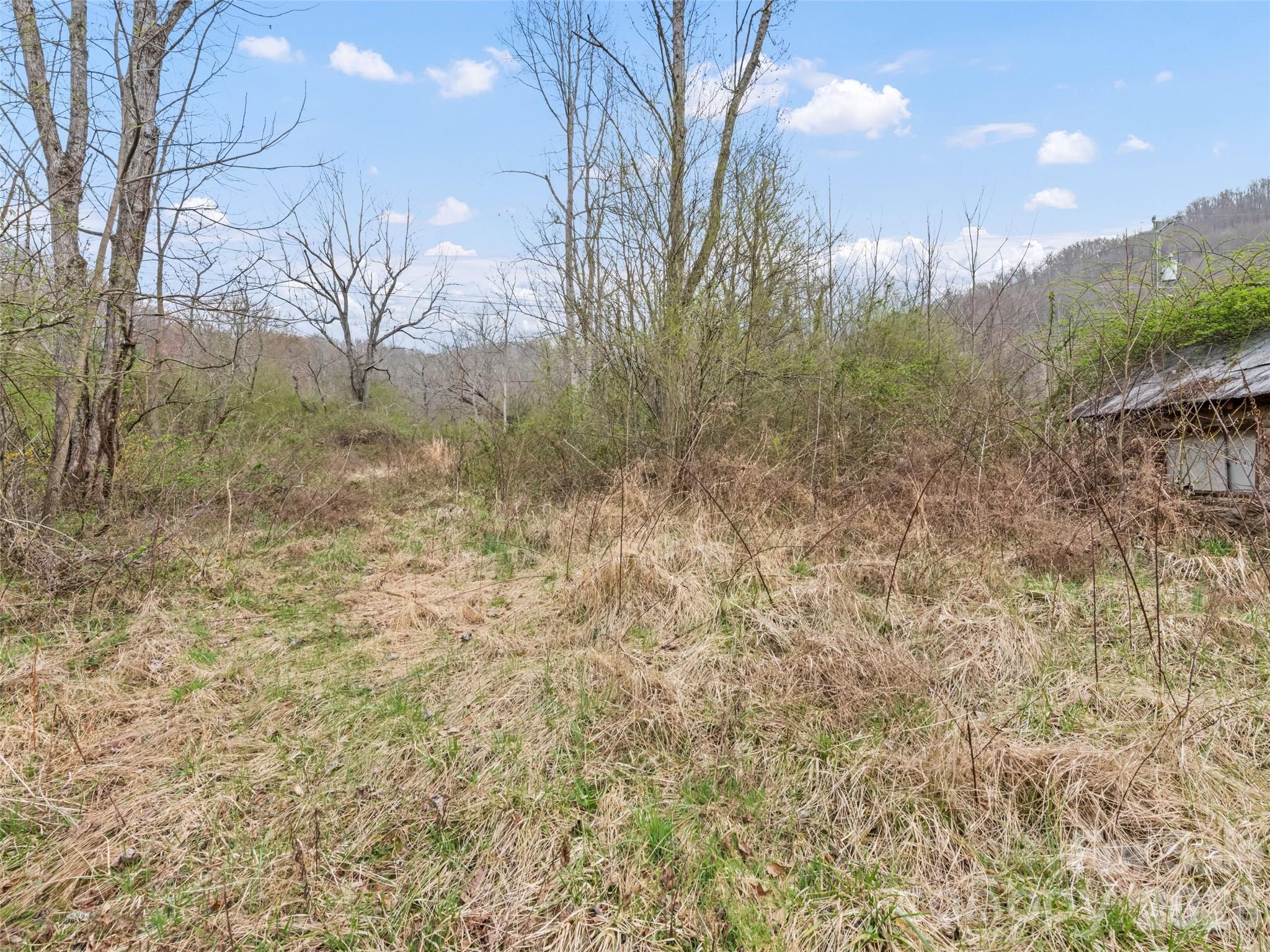 main property photo 16