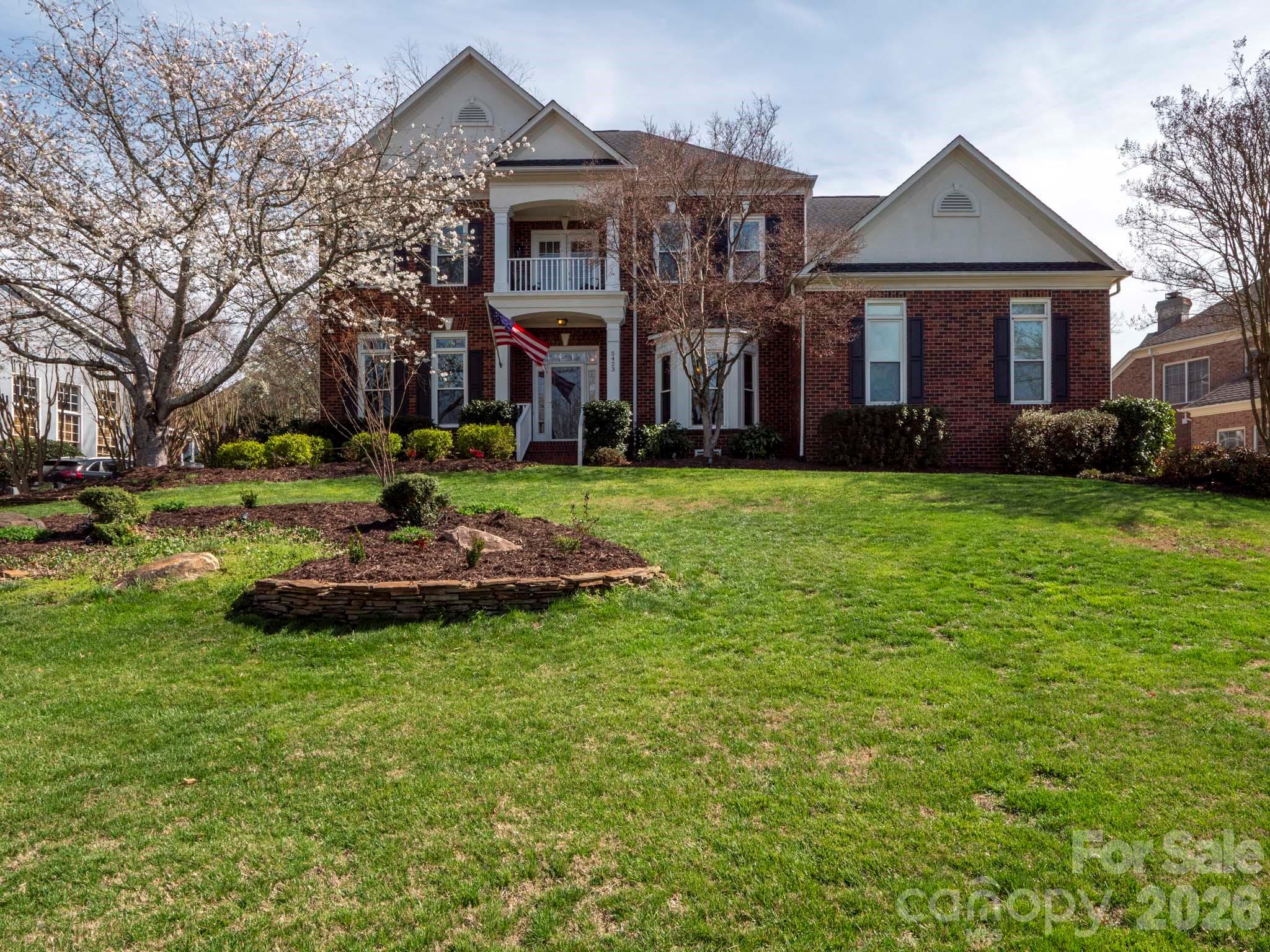 main property photo 30