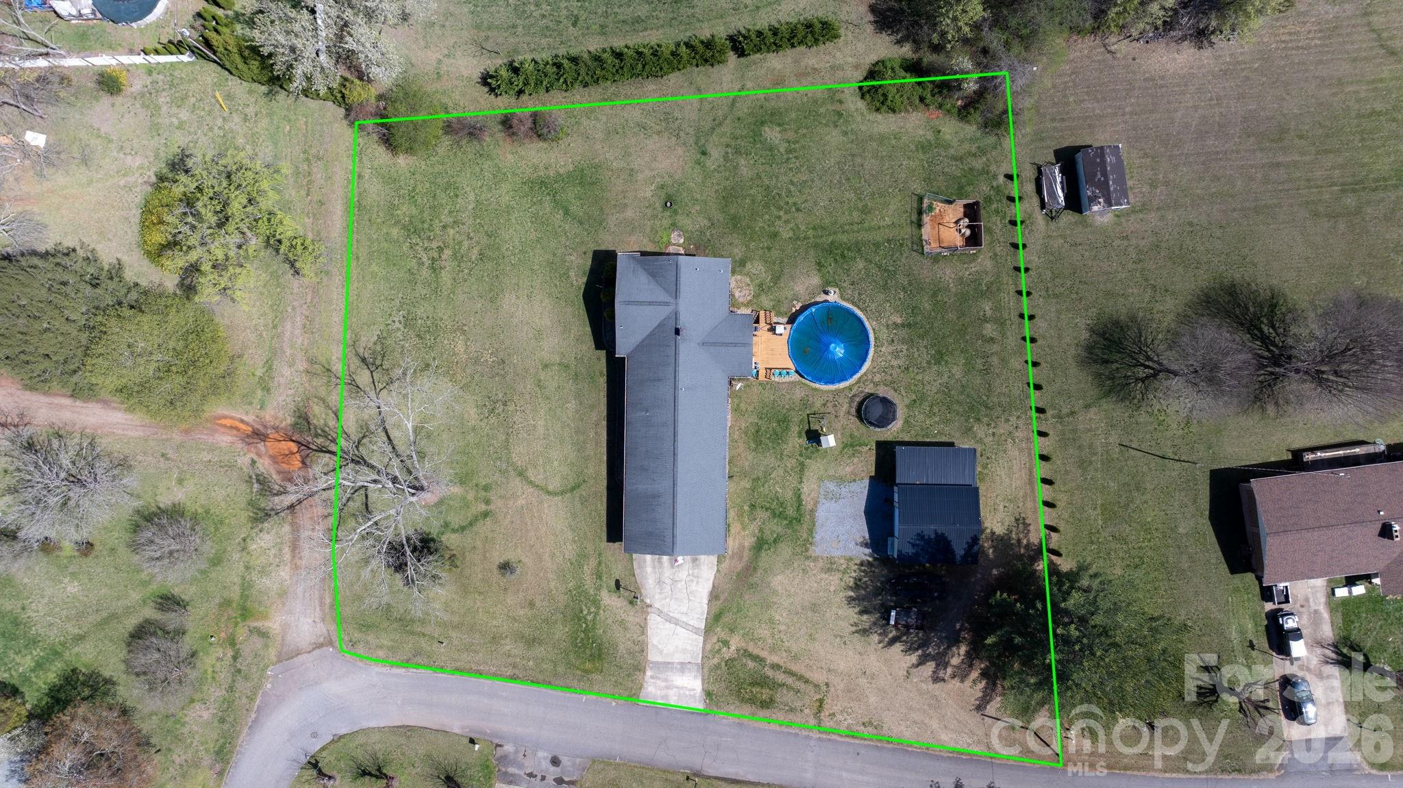 main property photo 38
