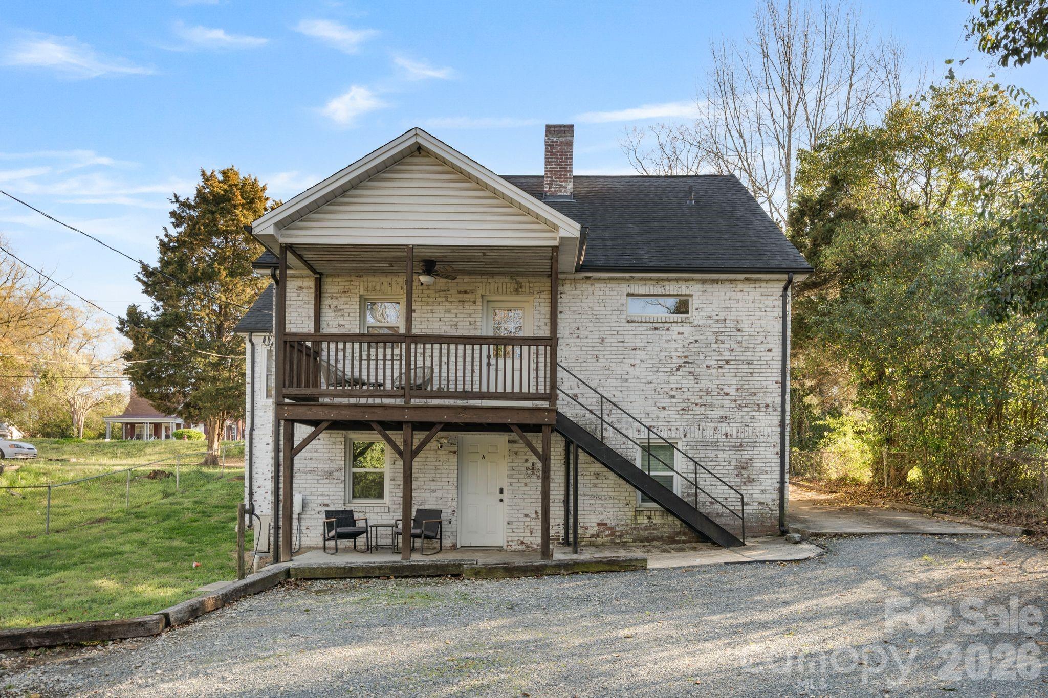 main property photo 32