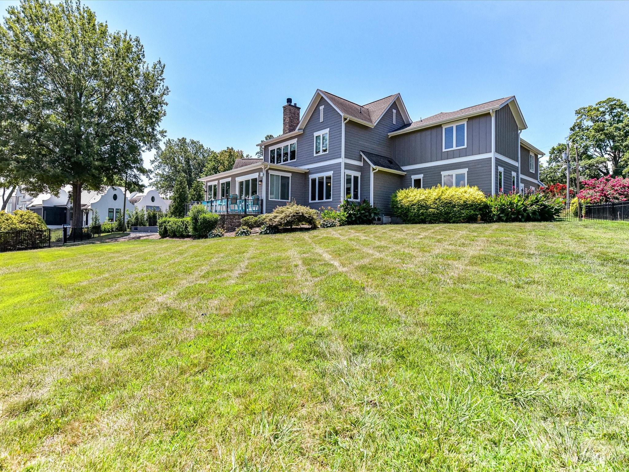 main property photo 42
