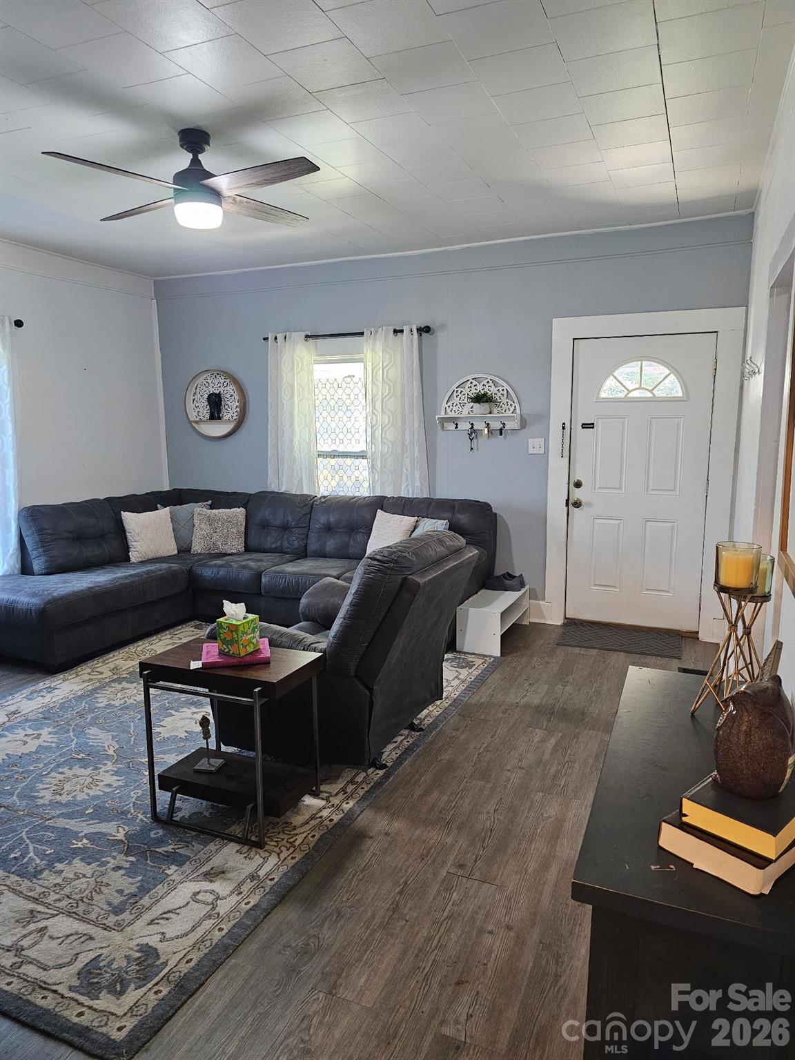 main property photo 16