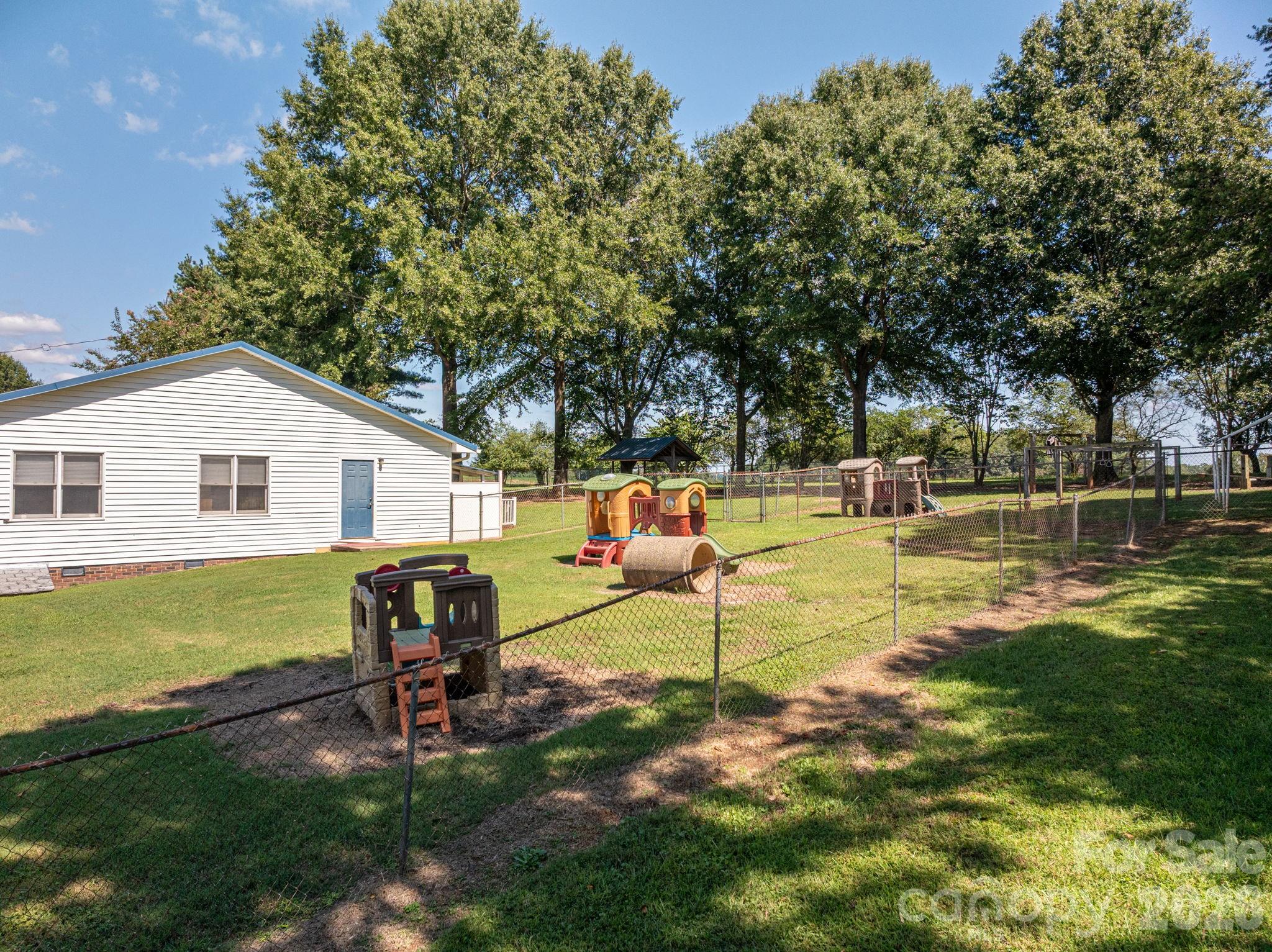 main property photo 42