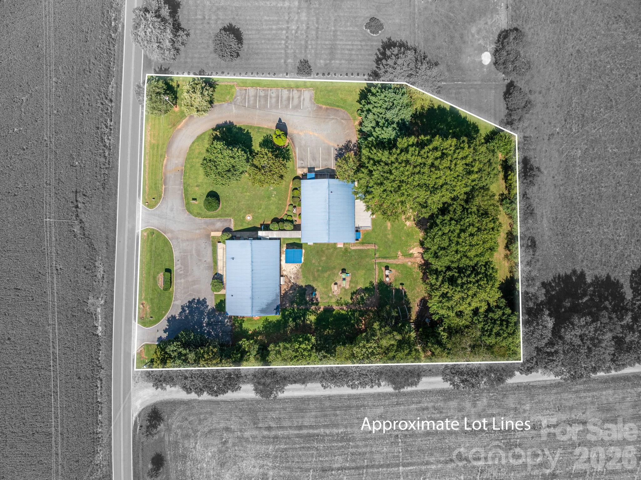 main property photo 44