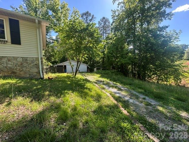 main property photo 31