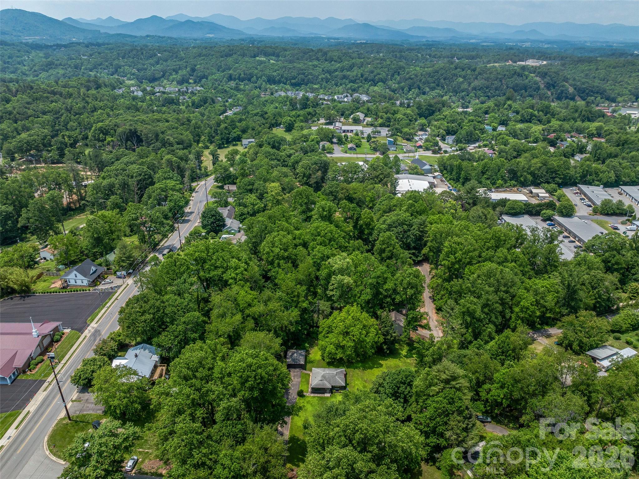 main property photo 5