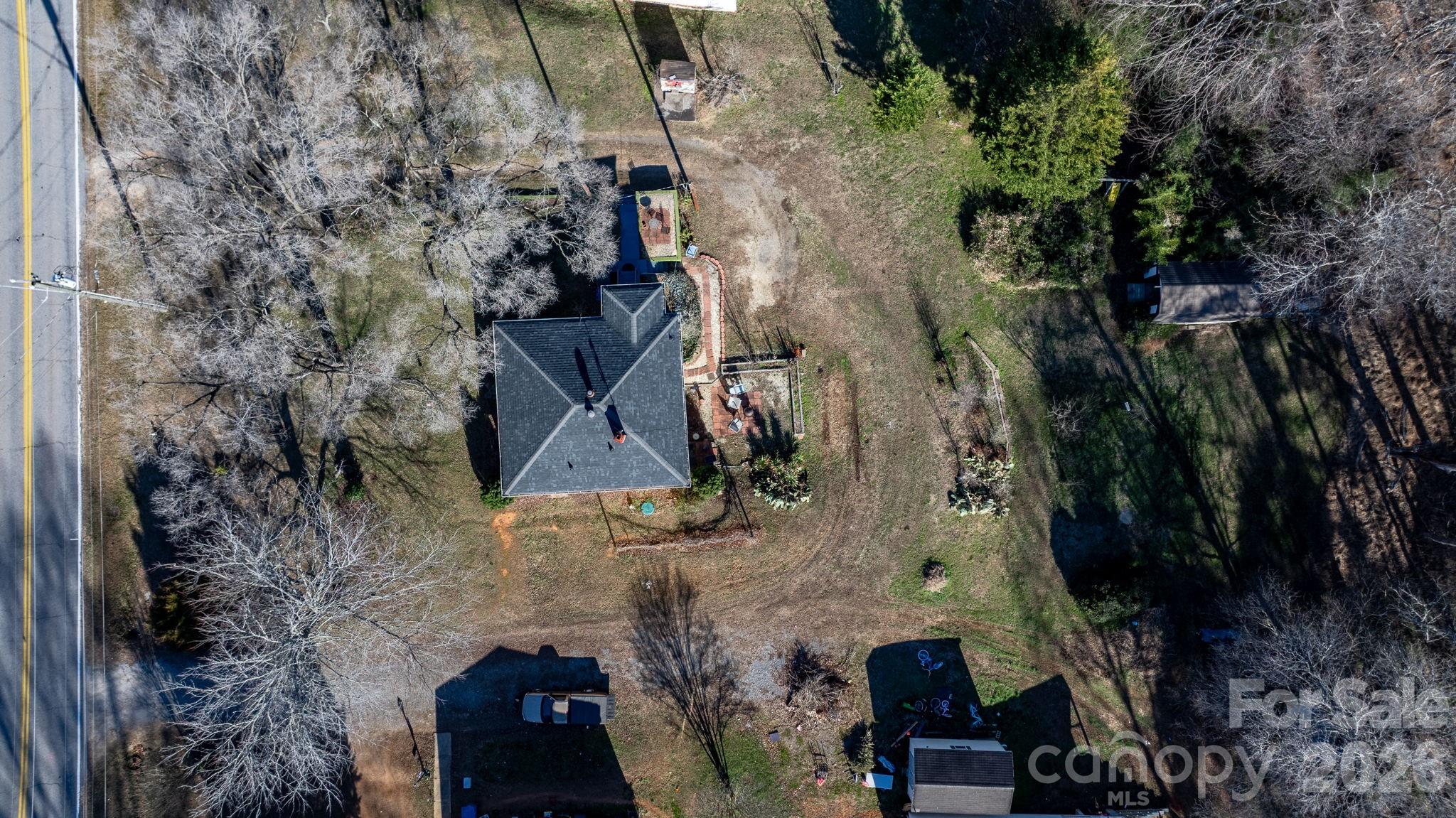 main property photo 24
