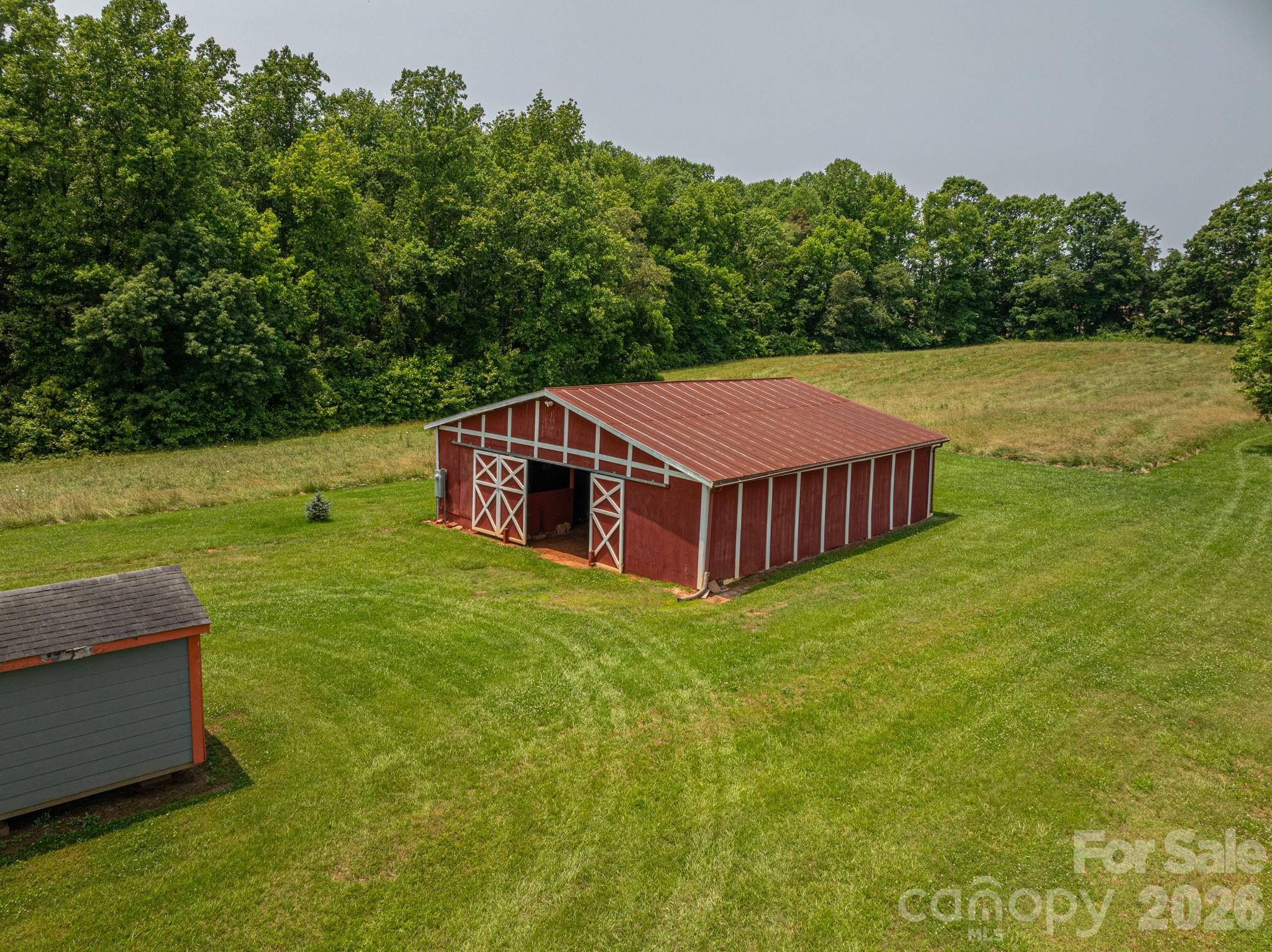 main property photo 44