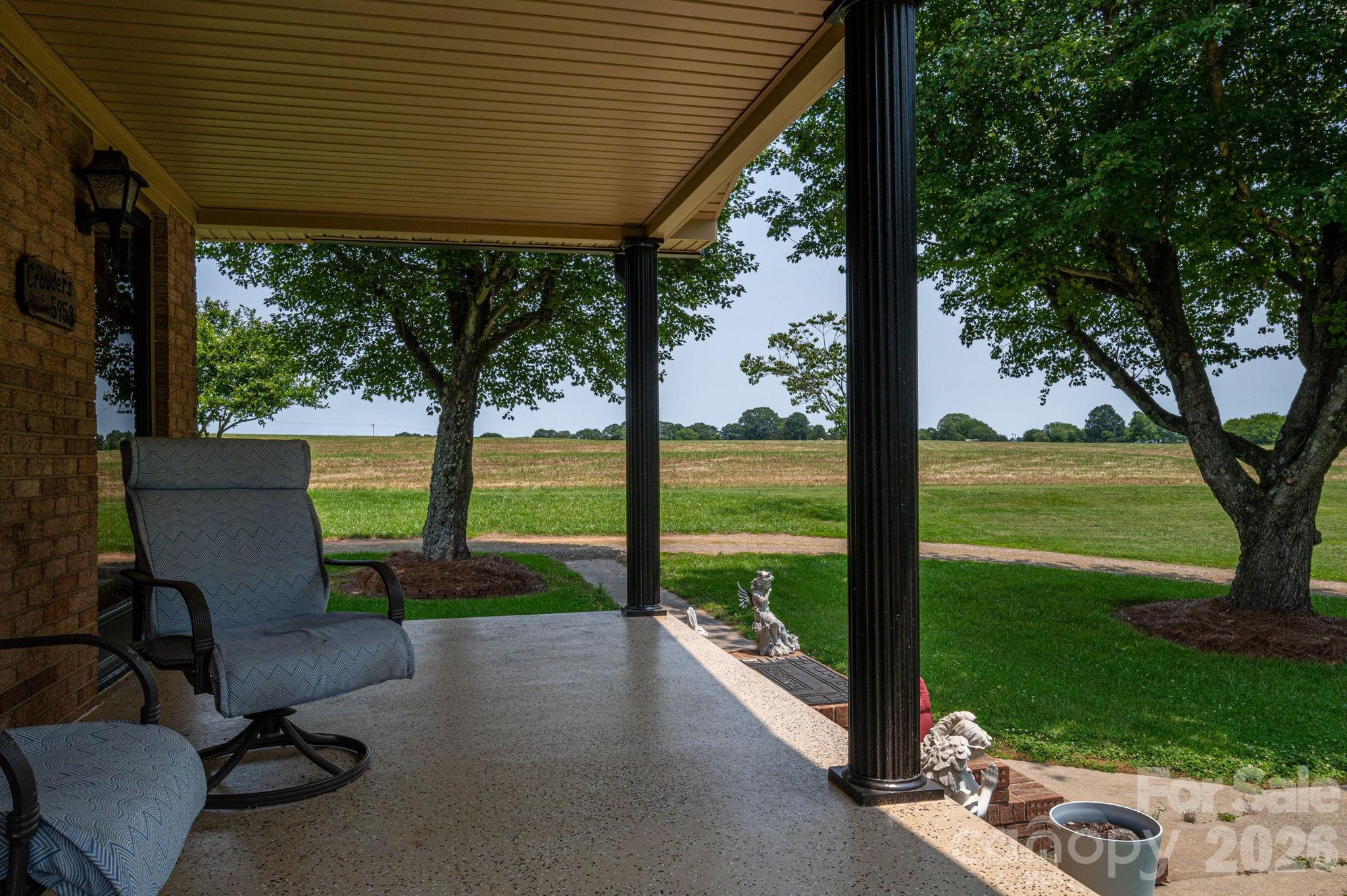 main property photo 31