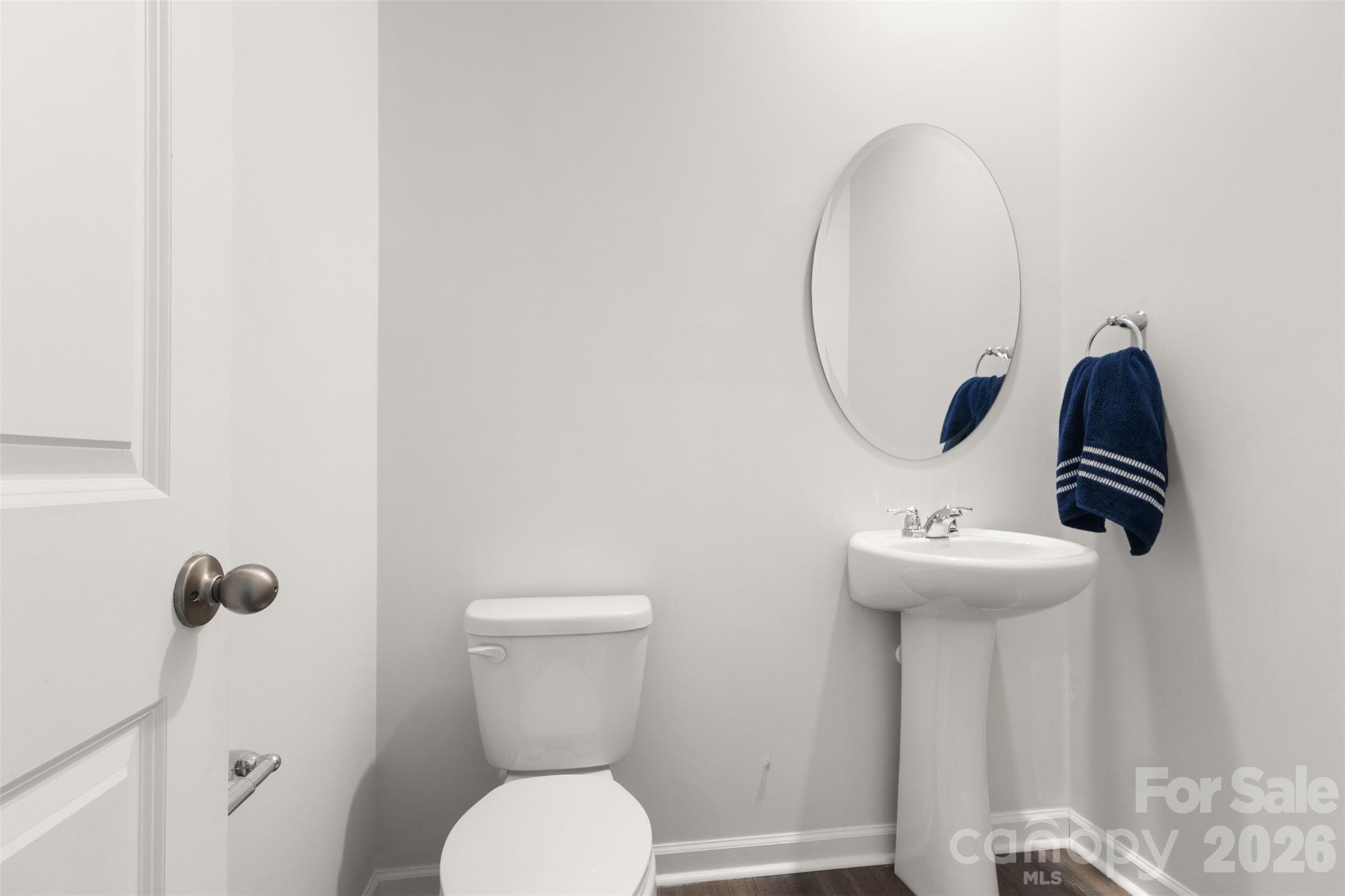 main property photo 11