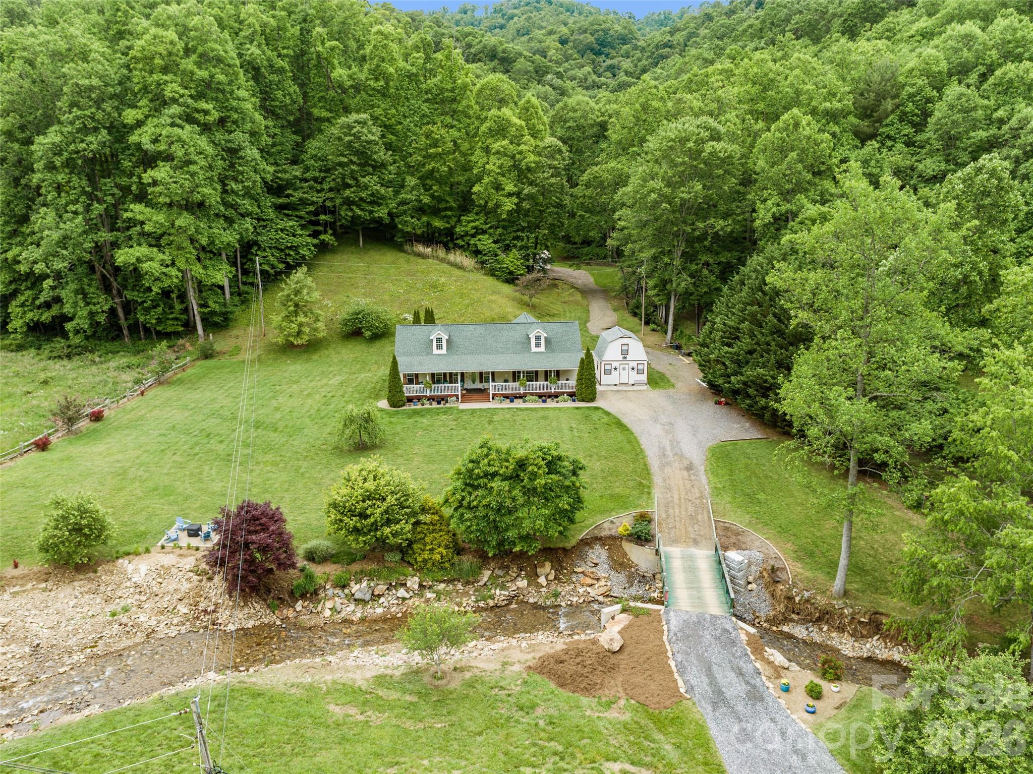 main property photo 37