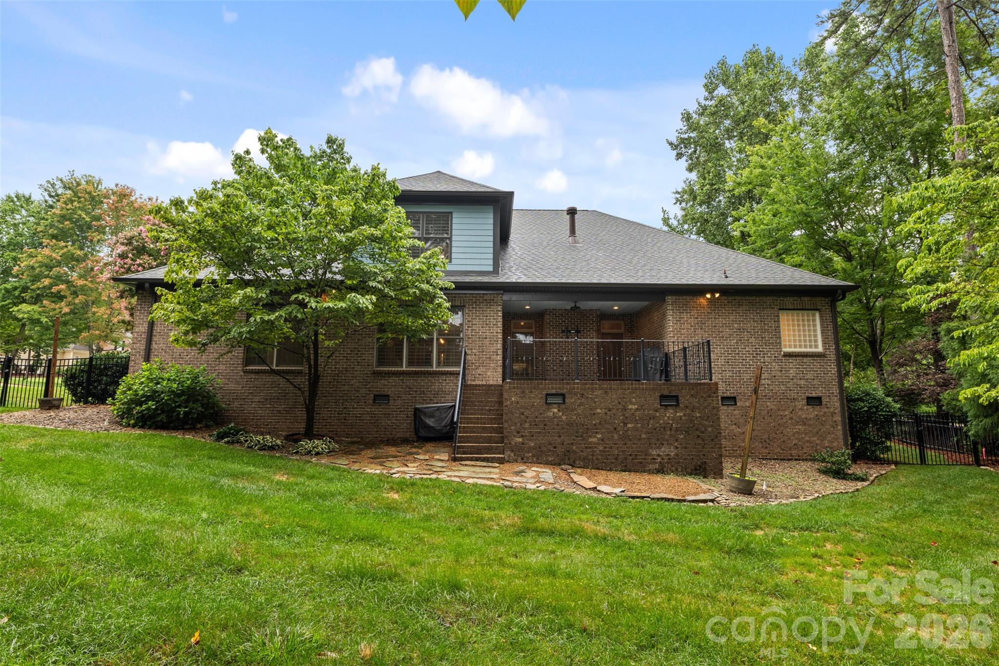 main property photo 42