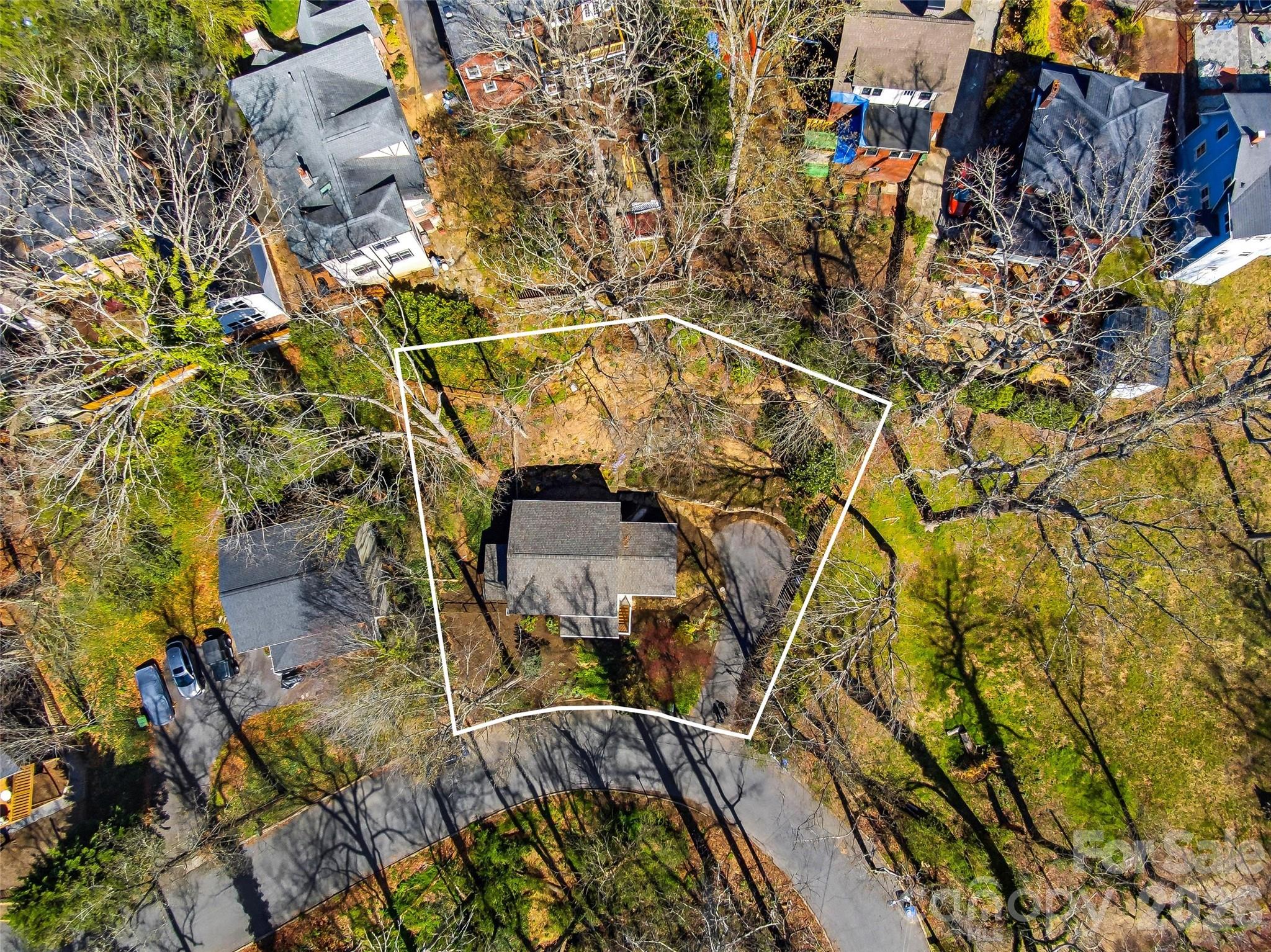 main property photo 40
