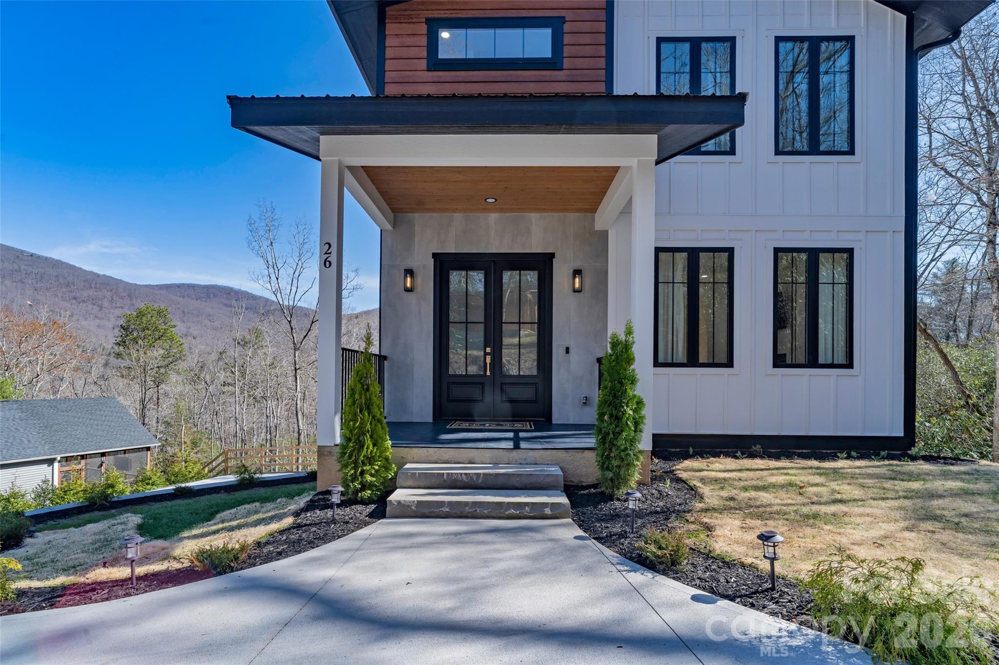 main property photo 45