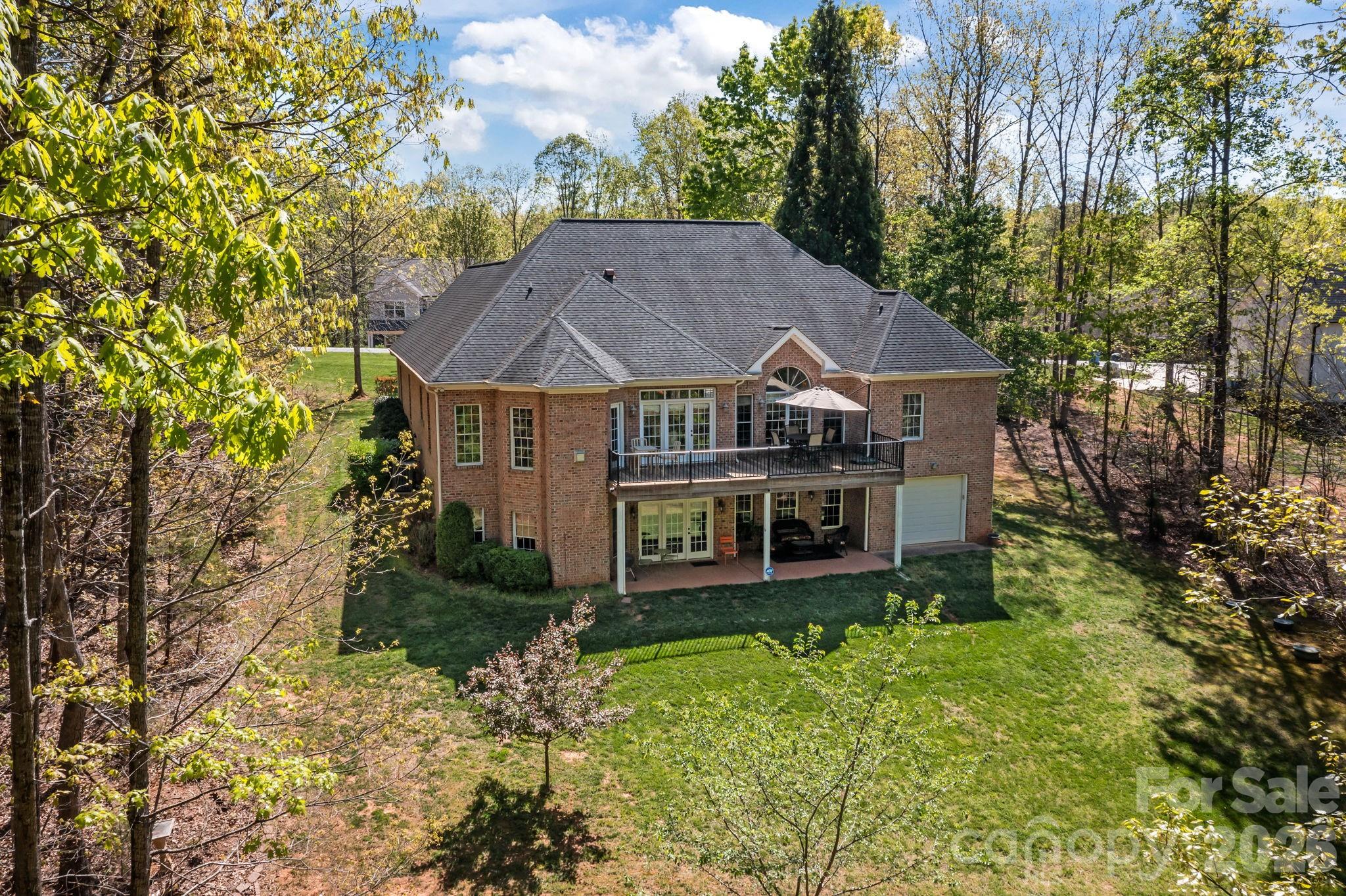 main property photo 36