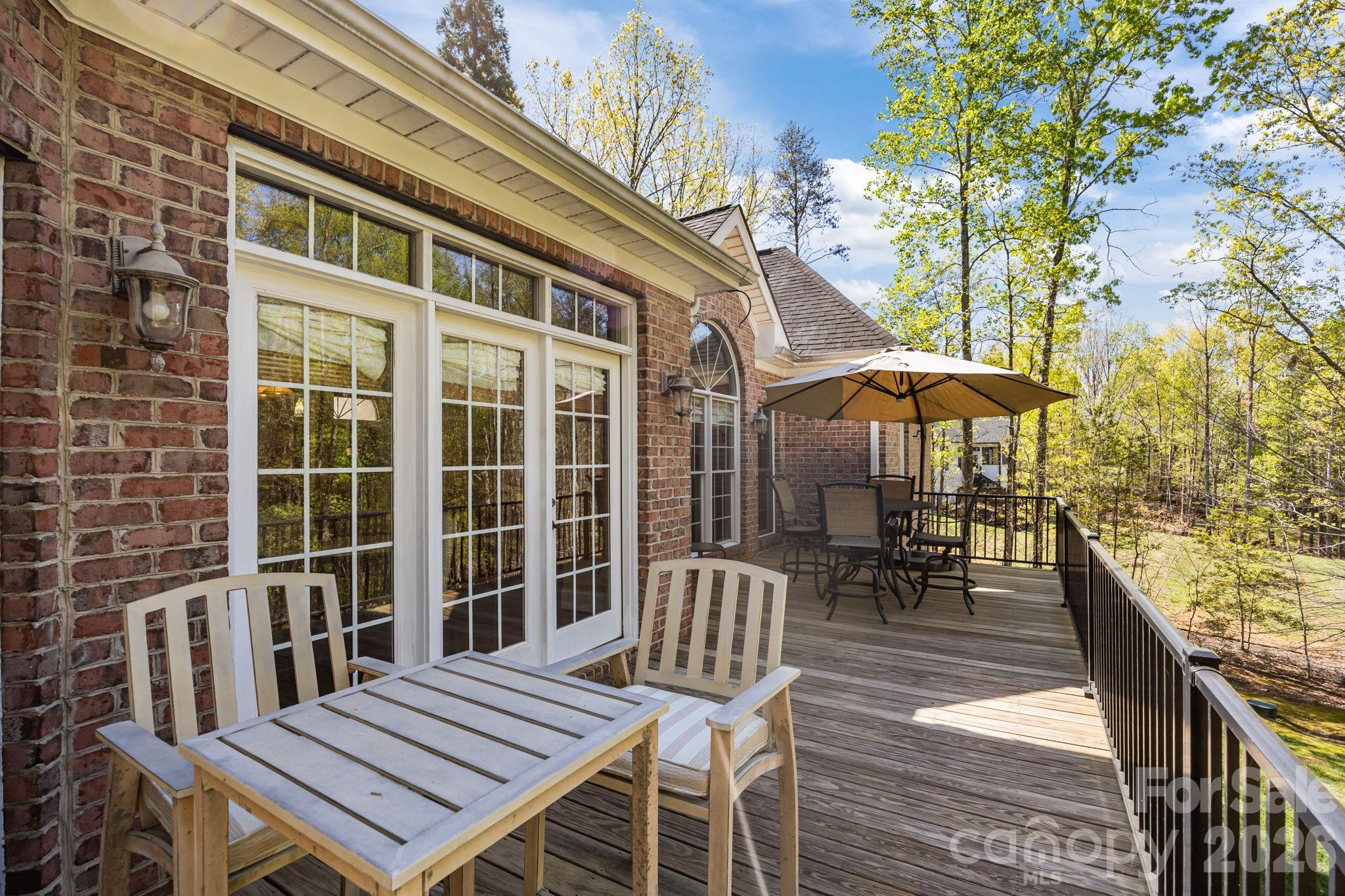 main property photo 39