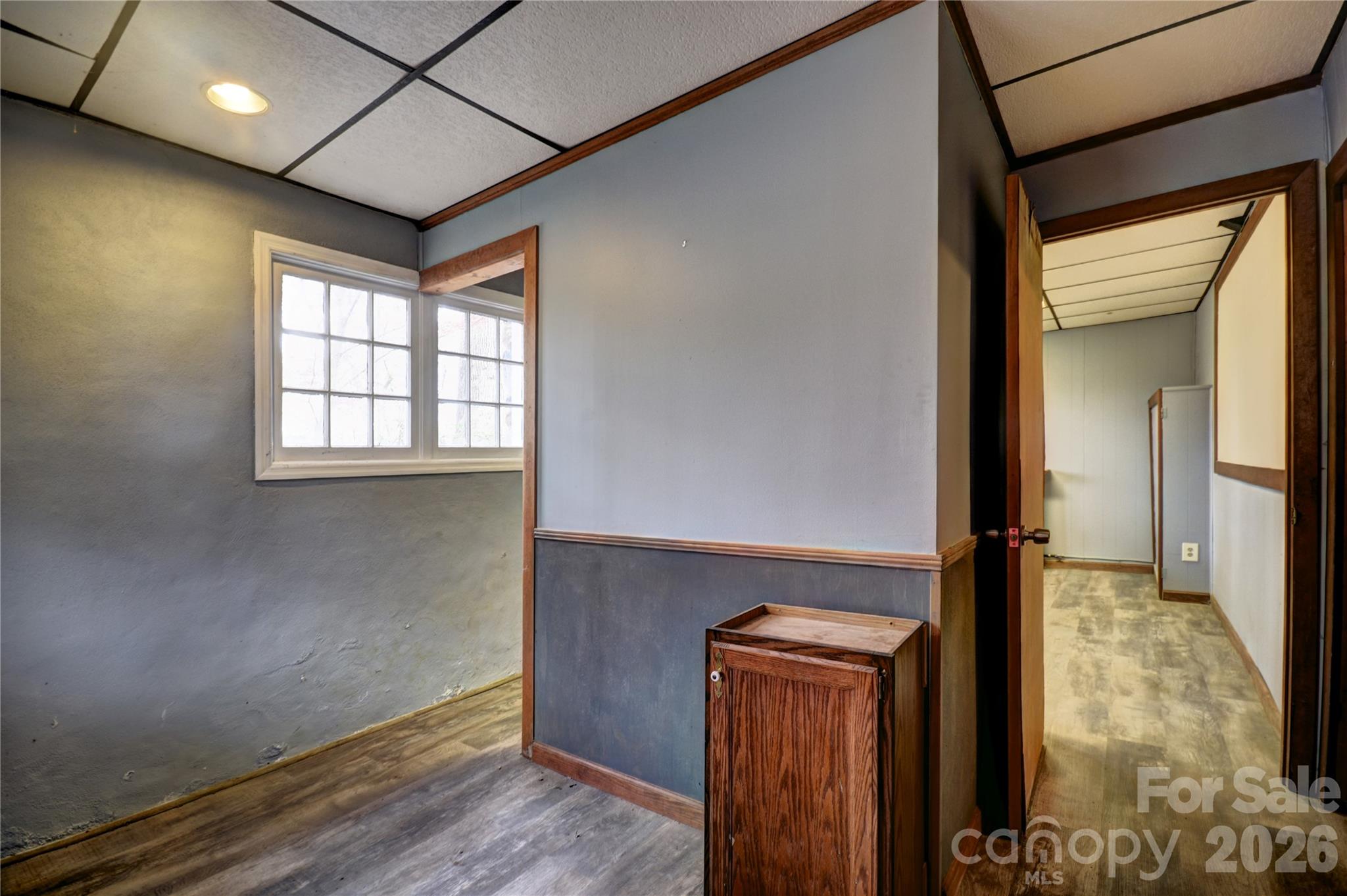 main property photo 32